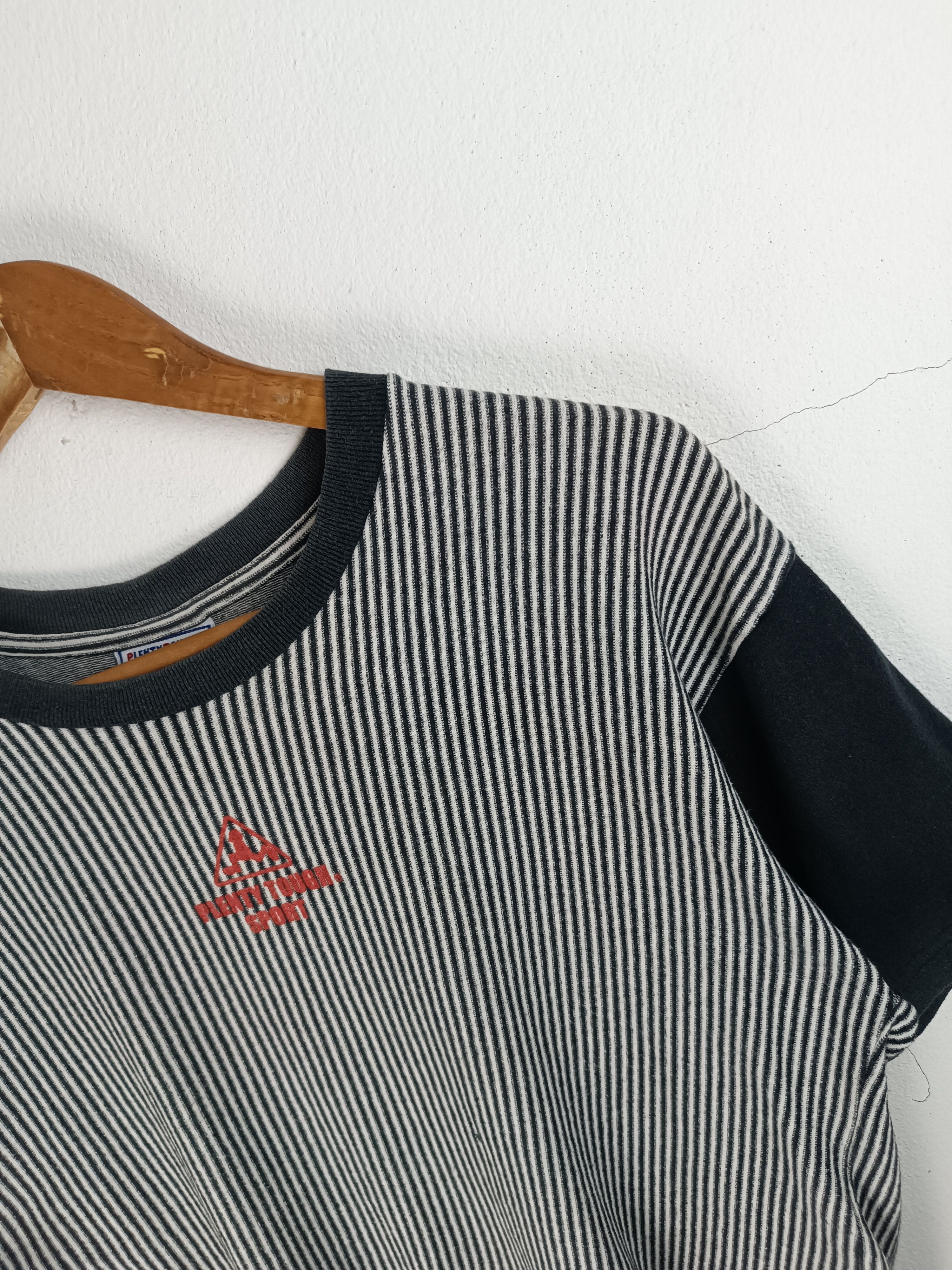 Japanese Brand VINTAGE 90'S PLENTY TOUGH SMALL LOGO VERY RARE TEES Size US L / EU 52-54 / 3 - 8 Thumbnail