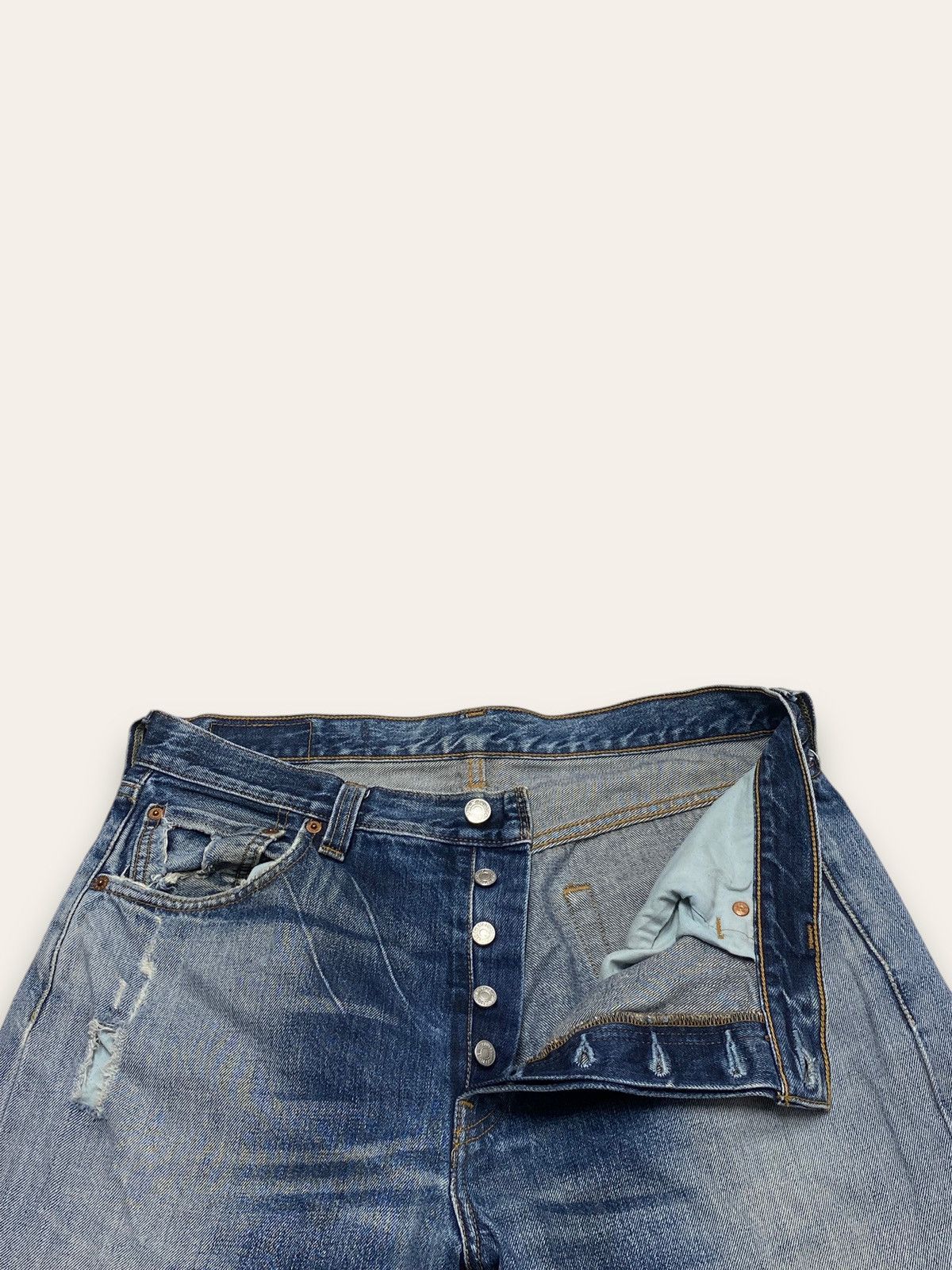 Levi's Vintage LEVIS Grunge Punk Distressed Denim Jeans 501 W35 L32 Size US 35 - 8 Thumbnail