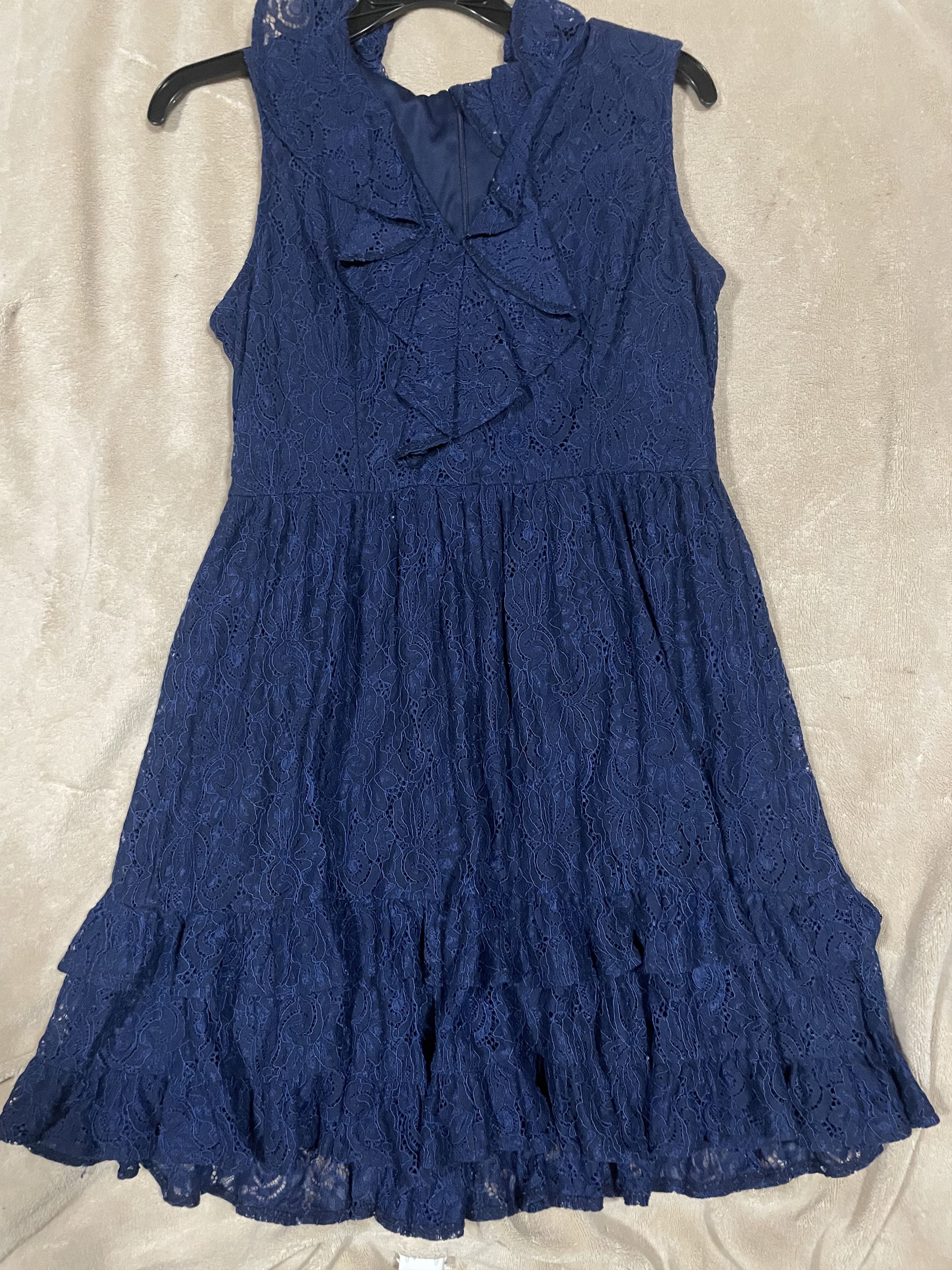 Francesco Smalto Francescas Lace Fully Lined Ruffled Party Size L / US 10 / IT 46 - 2 Thumbnail