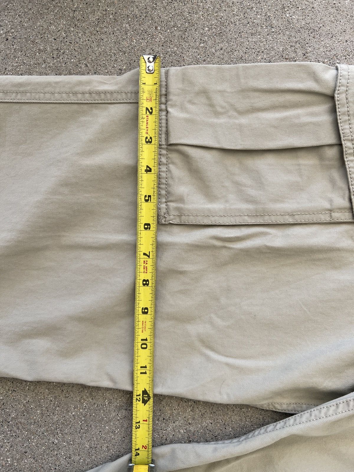 Levi's Vintage Khaki Levi’s Loose Straight Fit Cargo Pants Sz. 36 Size US 36 / EU 52 - 5 Thumbnail
