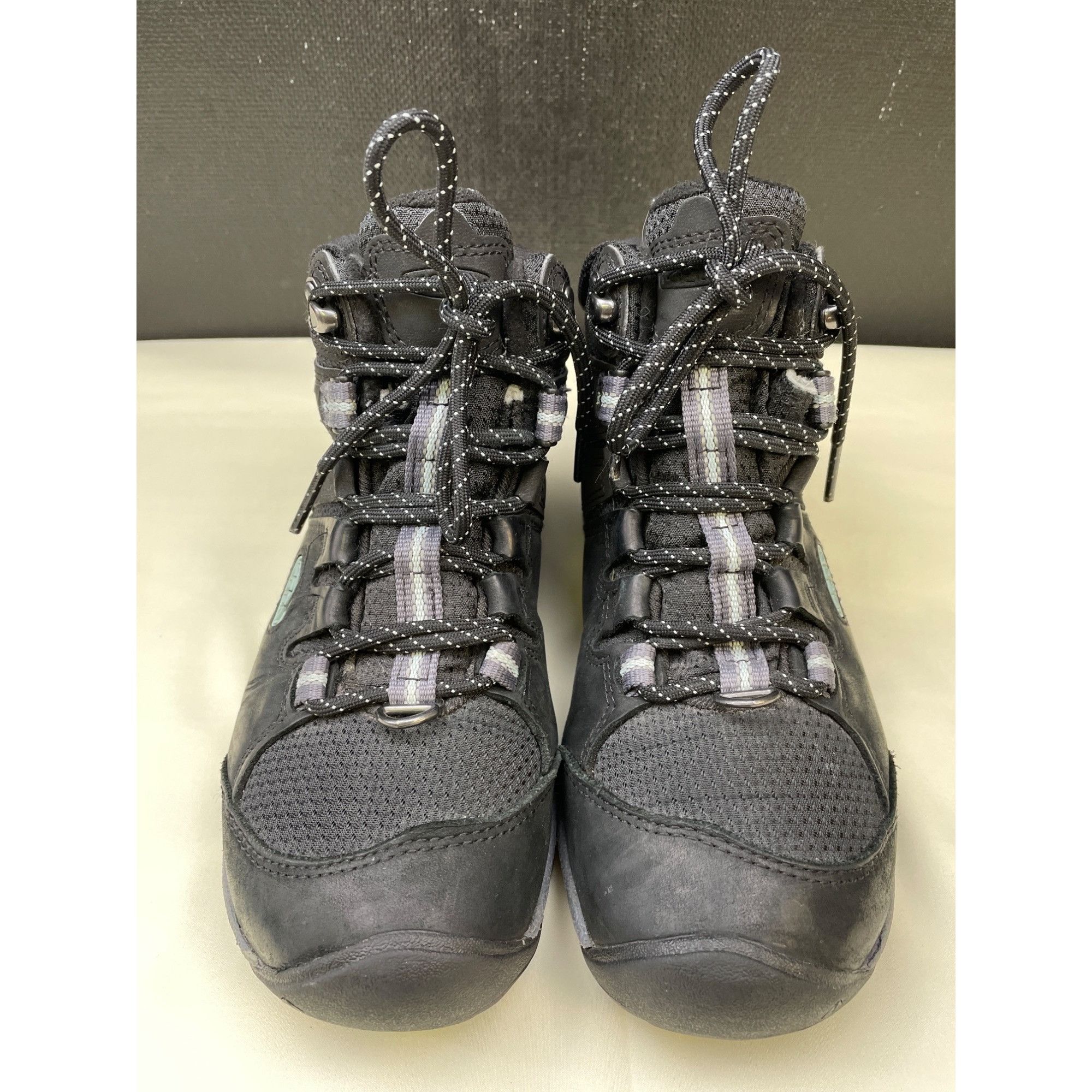 KEEN Keen Women's Black Mid Waterproof Hiking Boots/Ankle Shoes S Size US 6 / IT 36 - 3 Thumbnail