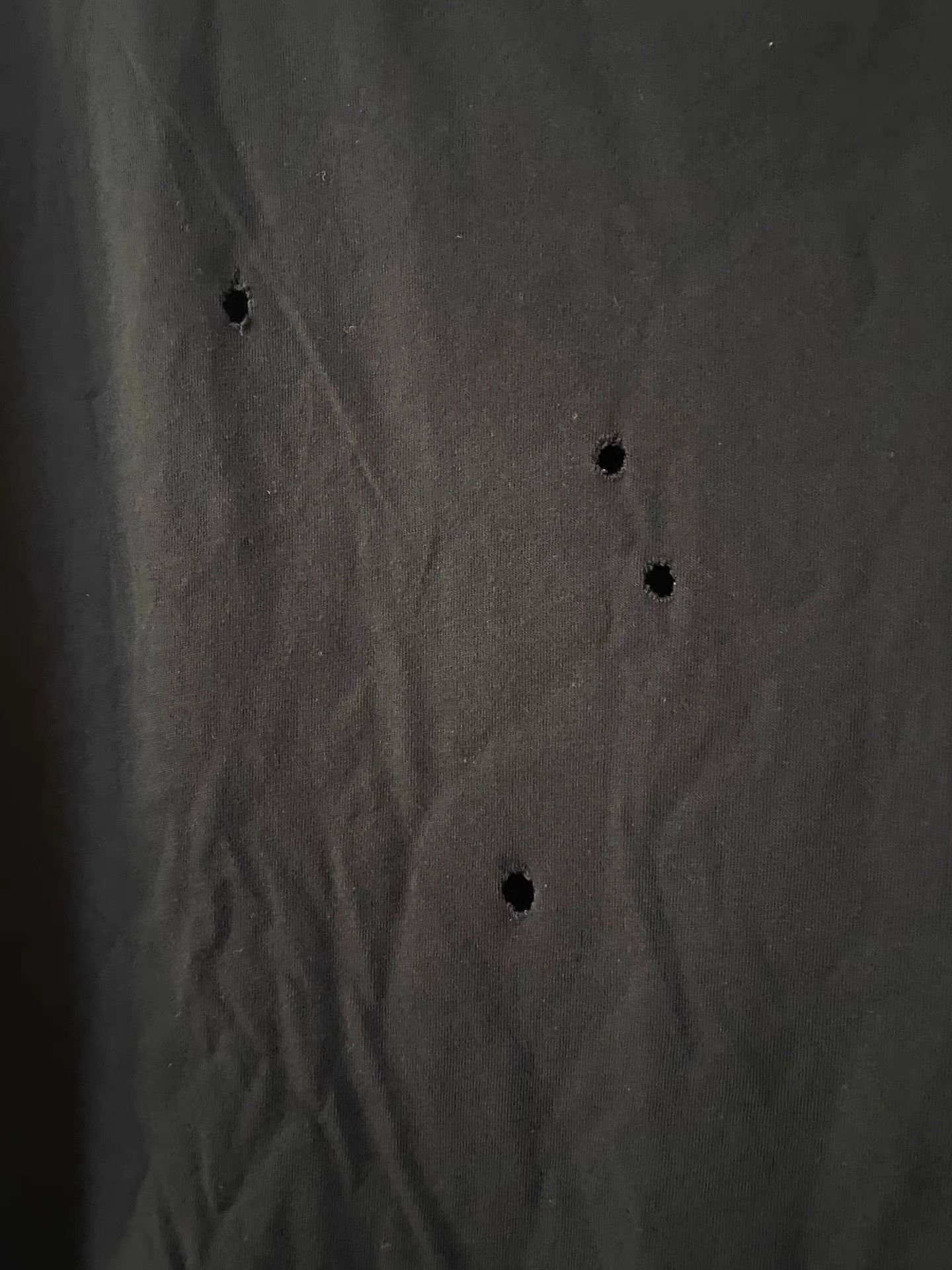 Vetements Vetements 19SS Target Bullet Hole T-shirt Size US S / EU 44-46 / 1 - 3 Thumbnail