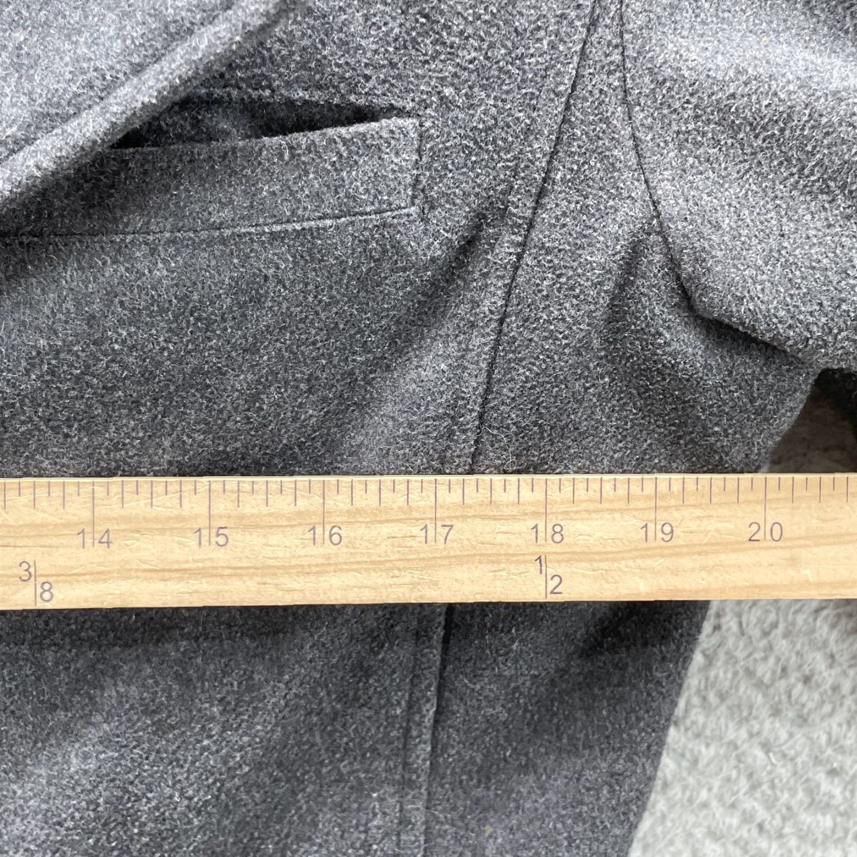 Empyre Empyre Wool Blend Pea Coat Mens Med Double Breasted Academia Classic Utility Jacket/Coat | Gray | 90s, City, Workwear Theme | Regular Fit Size US M / EU 48-50 / 2 - 5 Thumbnail