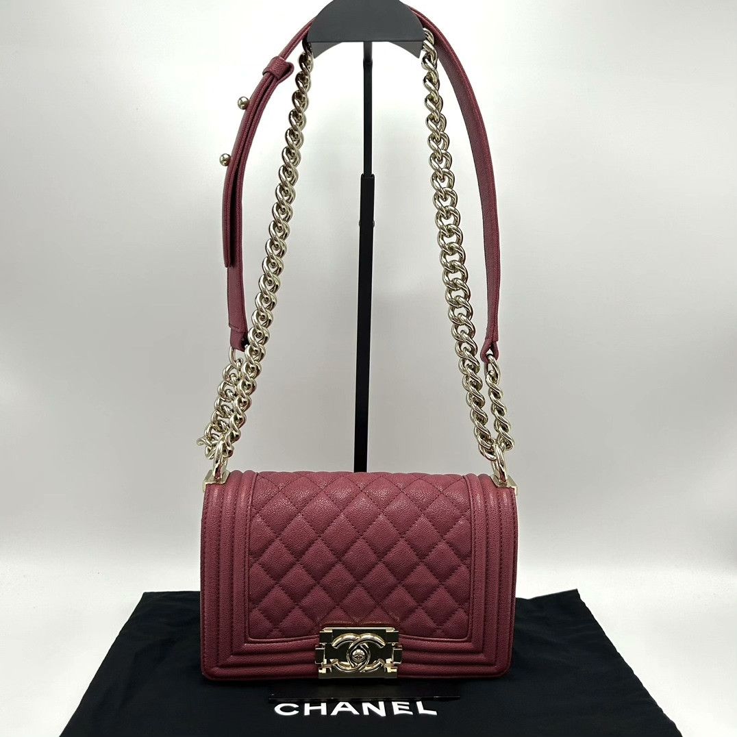 Chanel Pre-loved Bag Very good condition Size ONE SIZE - 1 Thumbnail