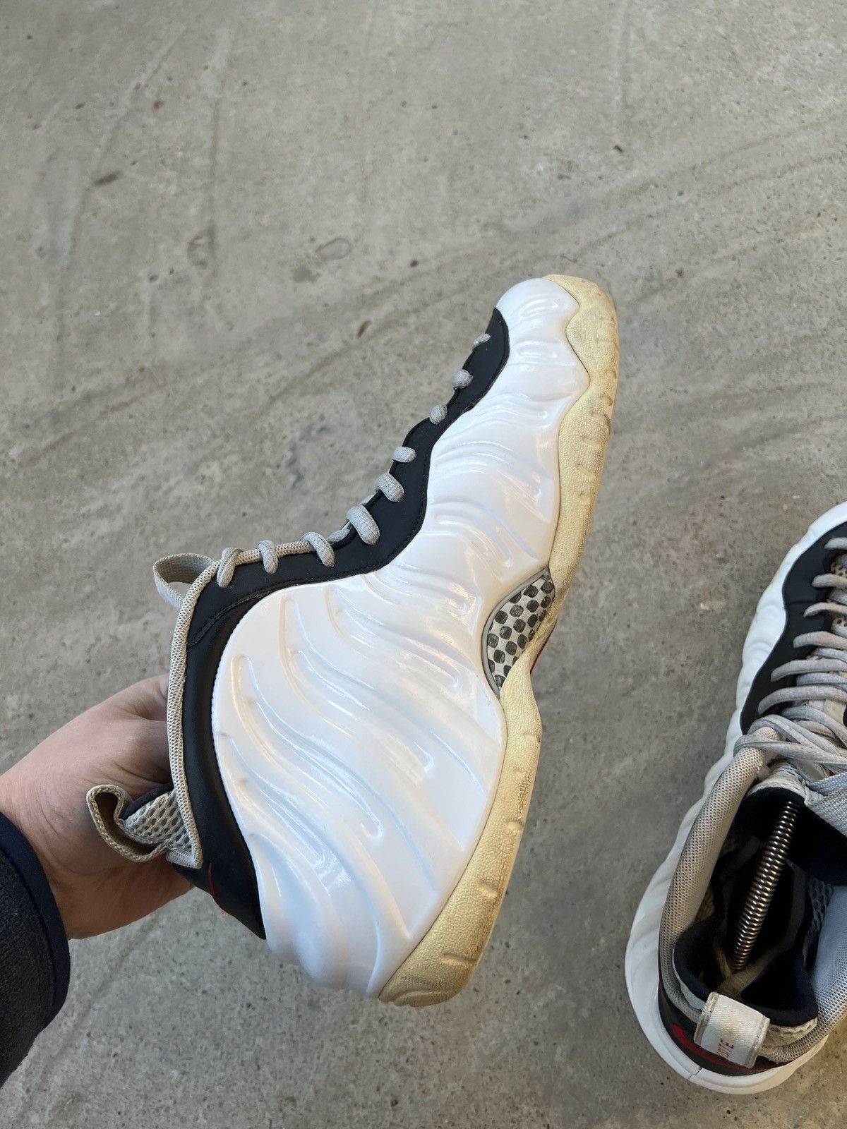 Nike Nike Air Foamposite Pro Chrome White Sneakers Size US 10 / EU 43 - 5 Thumbnail