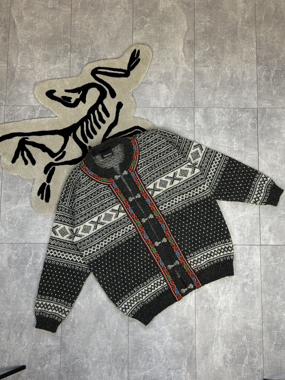Japanese Brand × Vintage Vintage Norway Style Metal Clasp Striped Knit Cardigan y2k Size US M / EU 48-50 / 2 - 12 Thumbnail