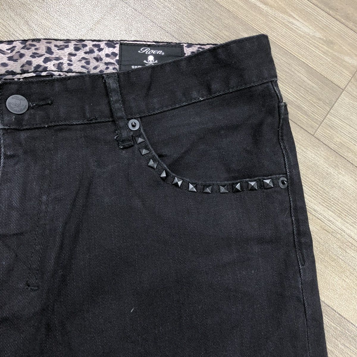 Japanese Brand 2000s Semantic Design x Roen Skulls Leopard Black Jeans Lgb Size US 33 - 8 Thumbnail