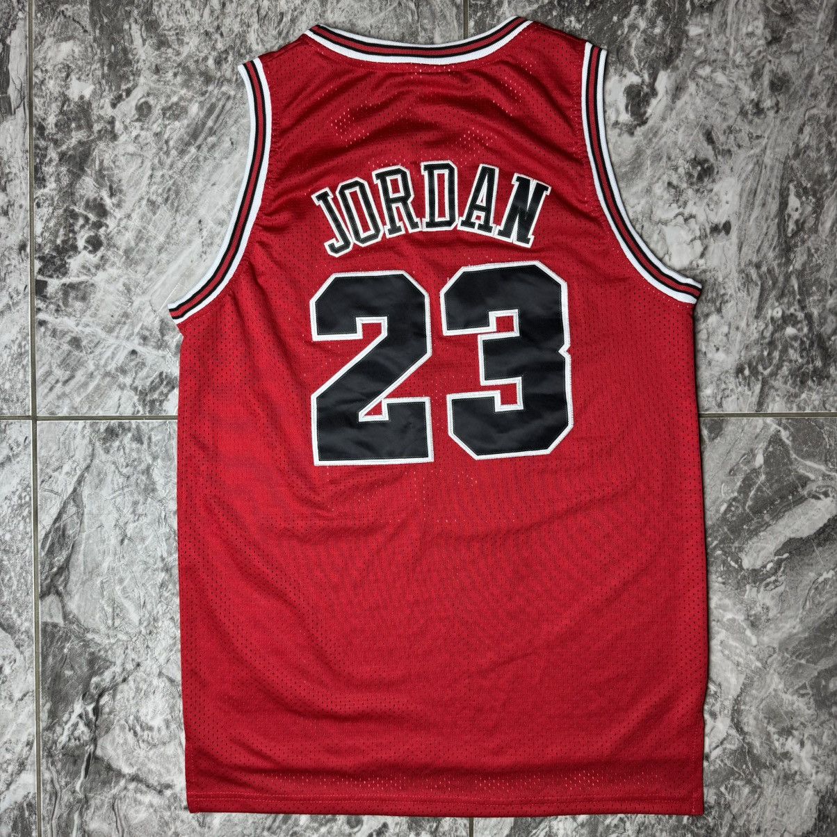 Mitchell & Ness × NBA × Vintage Mitchell & Ness 1997 Michael Jordan Chicago Bulls authentic Size US M / EU 48-50 / 2 - 2 Thumbnail