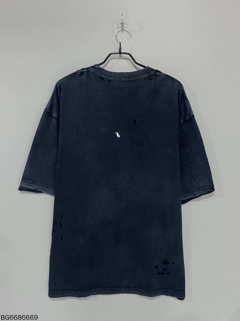 Balenciaga Balenciaga Distressed Letter Logo Short Sleeve Size US L / EU 52-54 / 3 - 3 Thumbnail