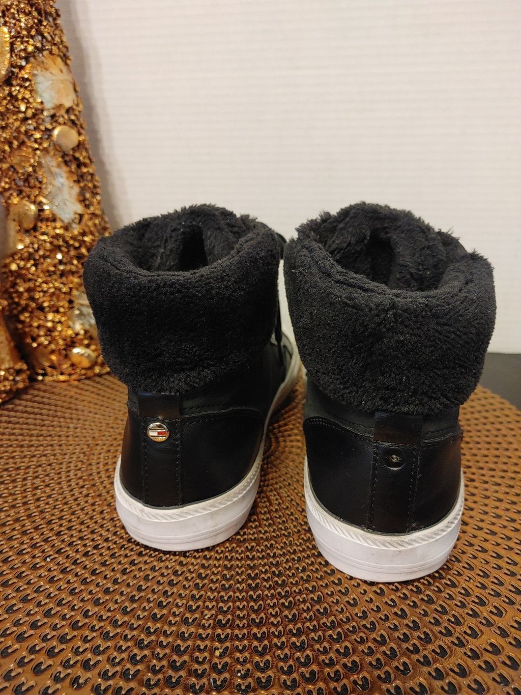 Tommy Hilfiger Tommy Hilfiger High Tops Size 9M Size US 9 / EU 42 - 4 Thumbnail