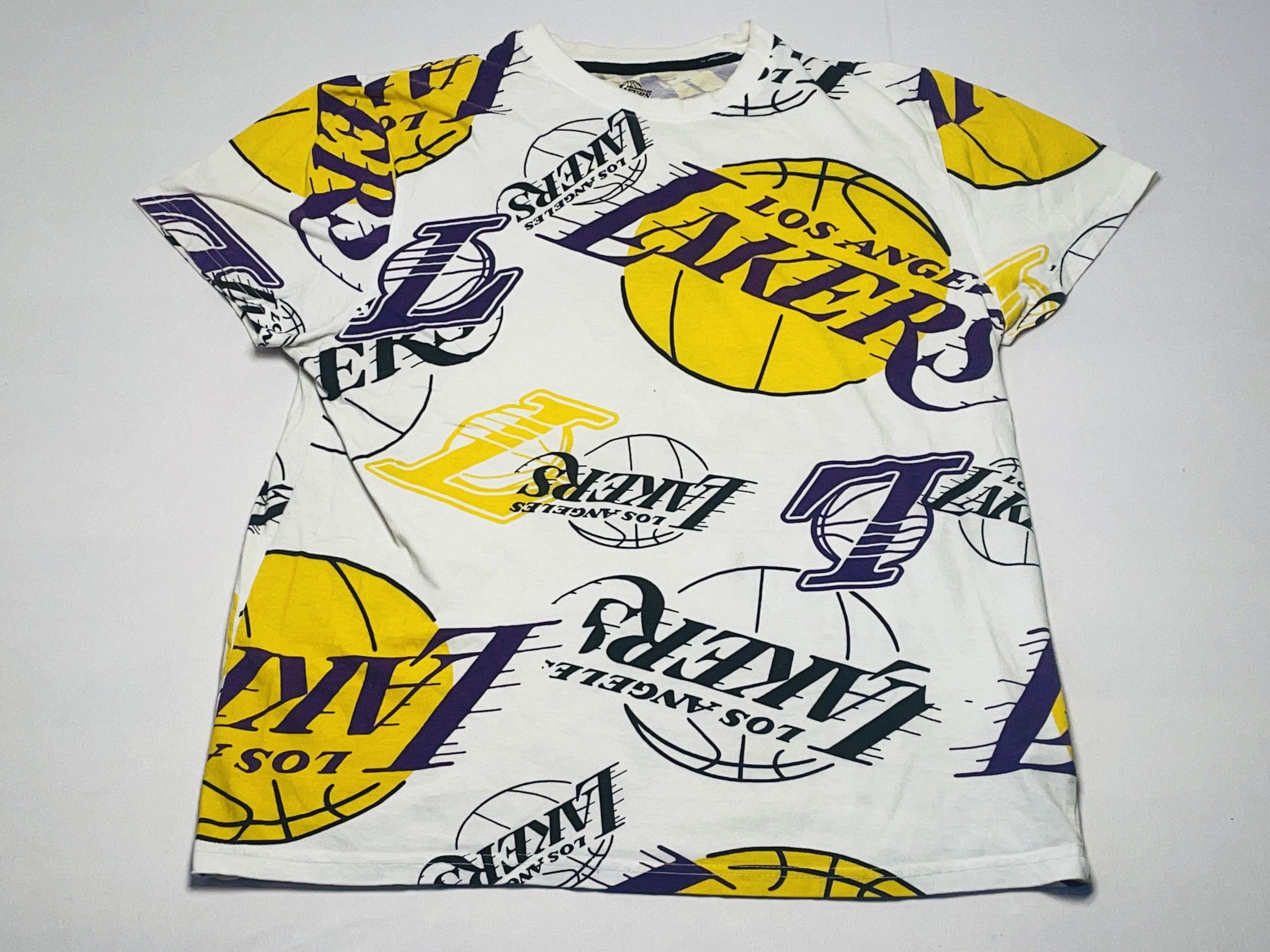 NBA Vintage Los Angeles Lakers NBA T-Shirt – Größe M Size US M / EU 48-50 / 2 - 1 Thumbnail