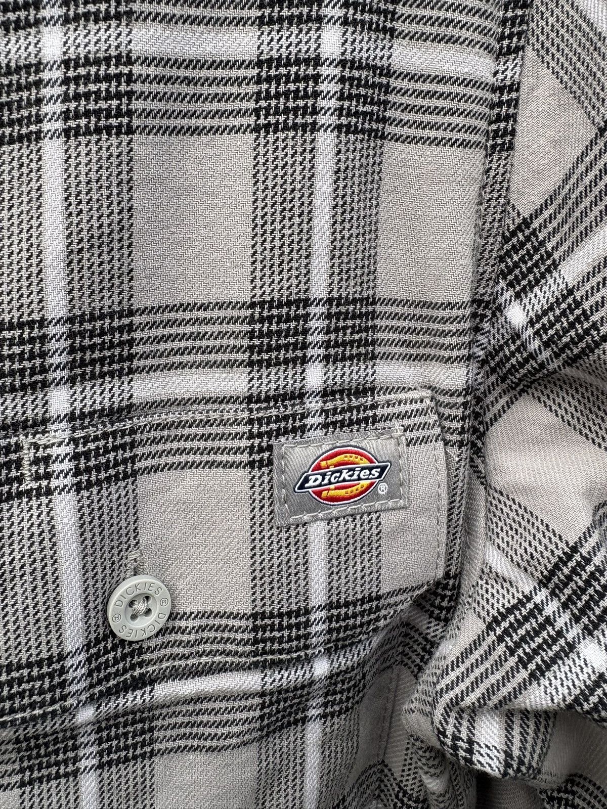 Dickies Dickies Vintage Streetwear Hype Flannel Shirt Size US L / EU 52-54 / 3 - 4 Thumbnail