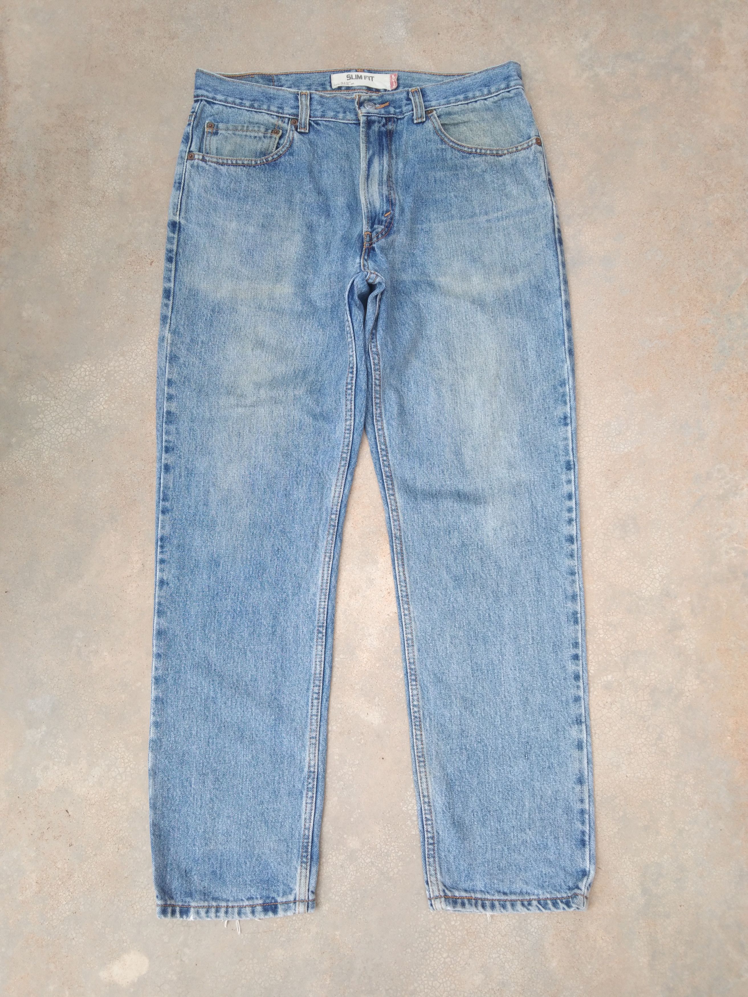 Levi's Vintage Levi's Jeans 512 Slim Fit 34x30 Size US 34 / EU 50 - 1 Thumbnail