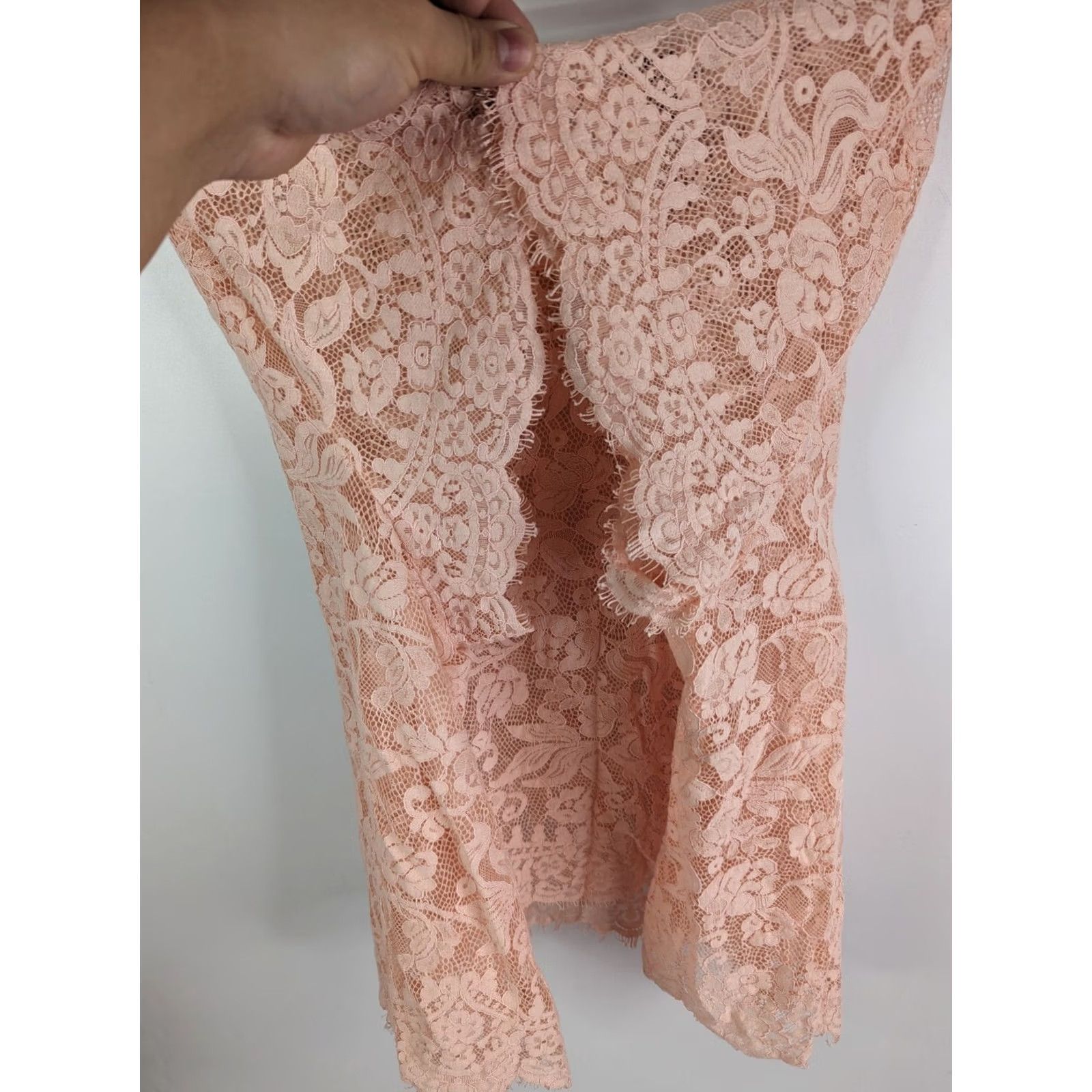 Torrid Torrid Pink Floral Cropped Lace Top Women's 5X Zip Scoop Neck Sheer Blouse Size XXL / US 16-18 / IT 52-54 - 3 Thumbnail