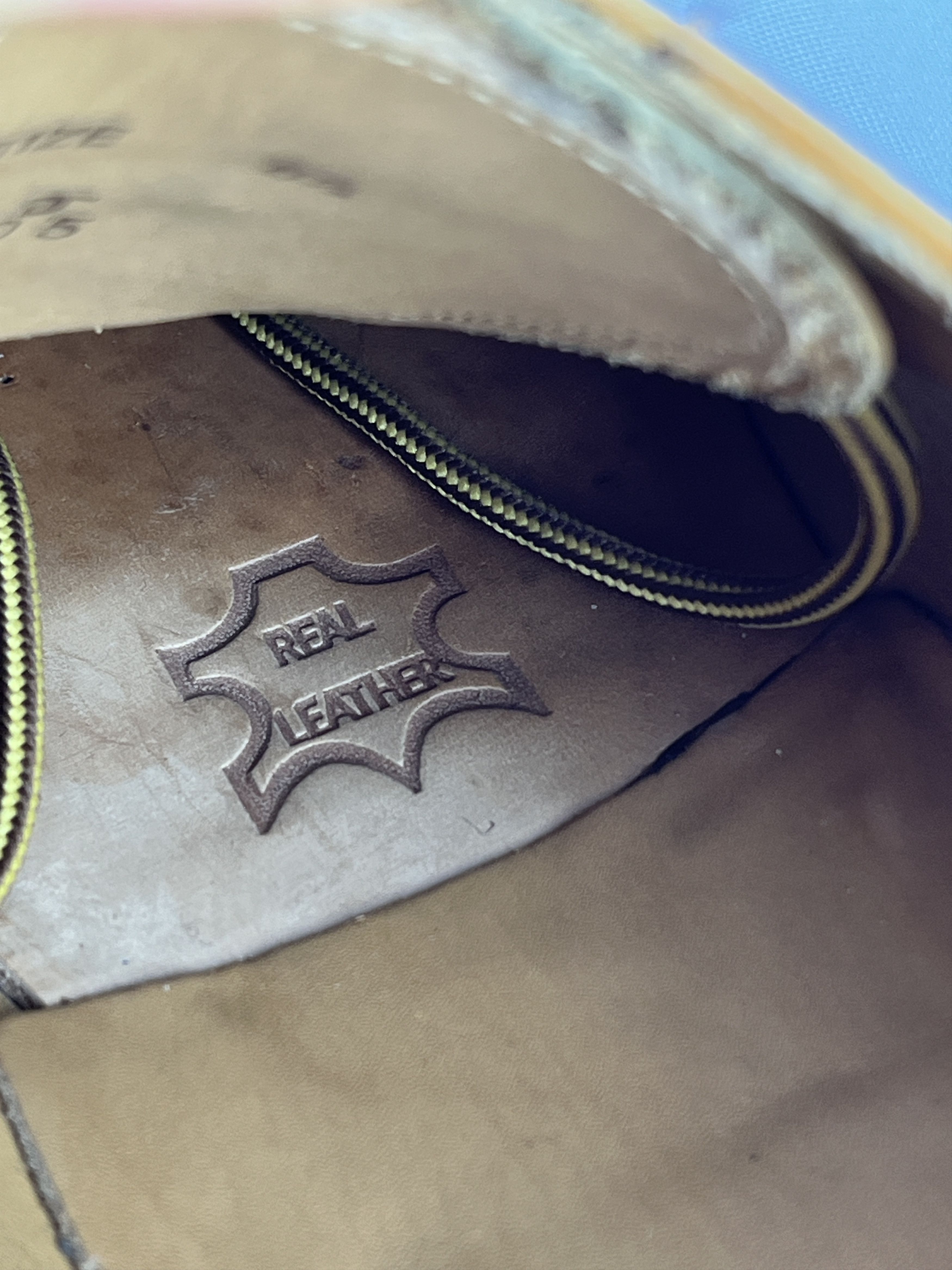 Genuine Leather × Loake Loake Hal Brogue Leather Shoes Size UK 8.5 EU 42.5 CM 27.1 Size US 8.5 / EU 41-42 - 15 Thumbnail