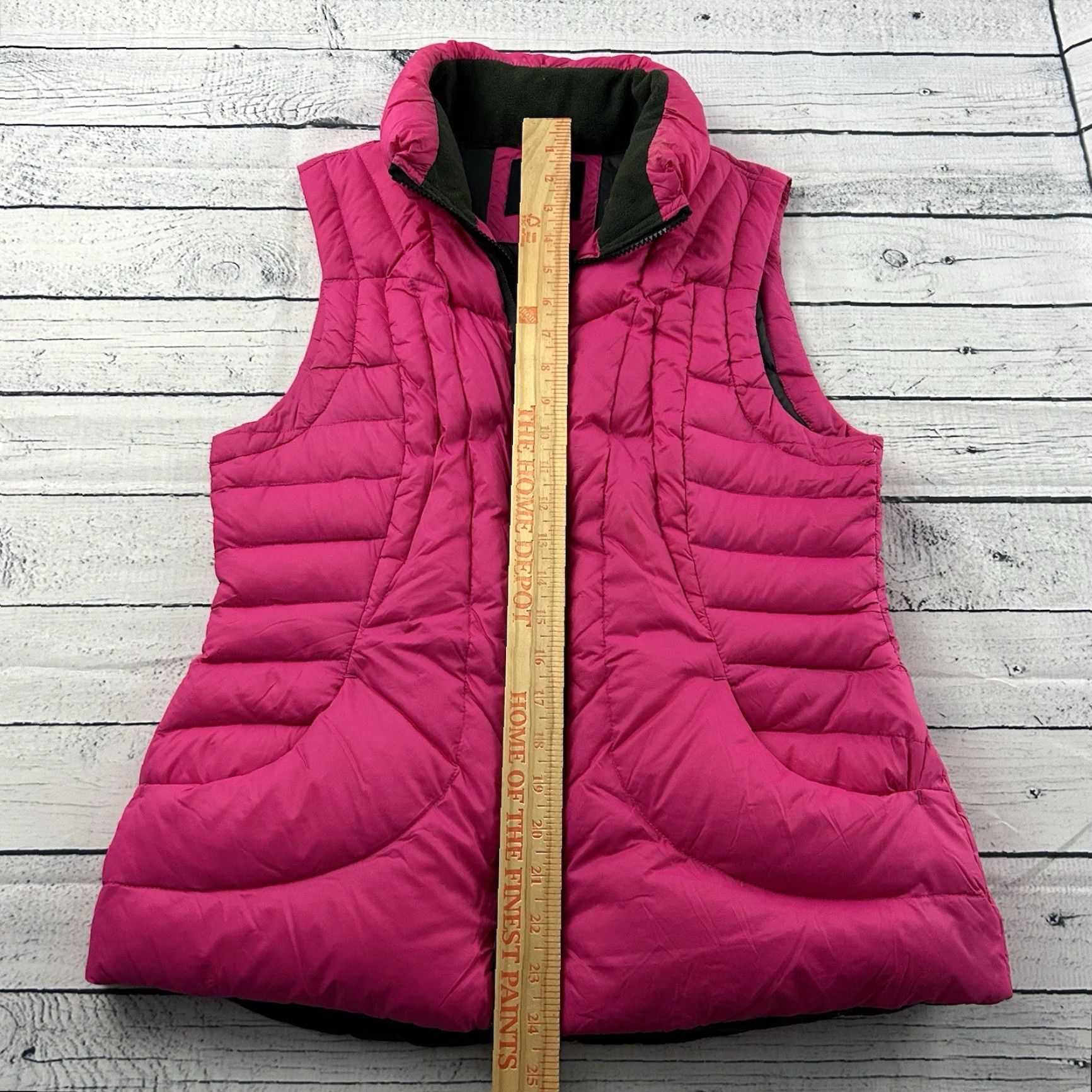 Vintage Halifax Traders Vest Women M Pink Puffer Full Zip Down Fill Vest Women's Medium Pink Puffer Size M / US 6-8 / IT 42-44 - 3 Thumbnail