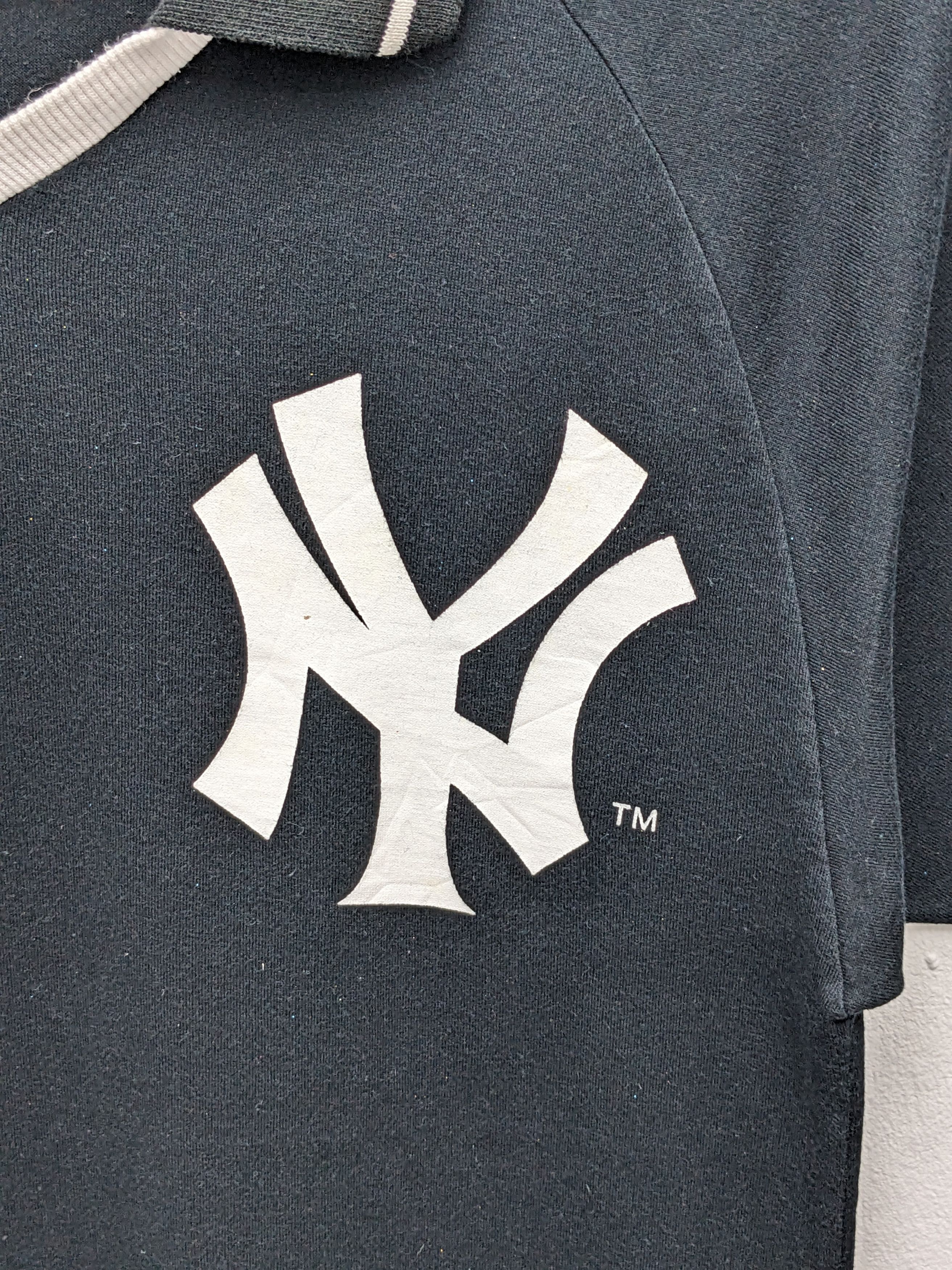 MLB VINTAGE 1998 NY YANKEES MLB SUMITOMO CORP Size US M / EU 48-50 / 2 - 3 Thumbnail