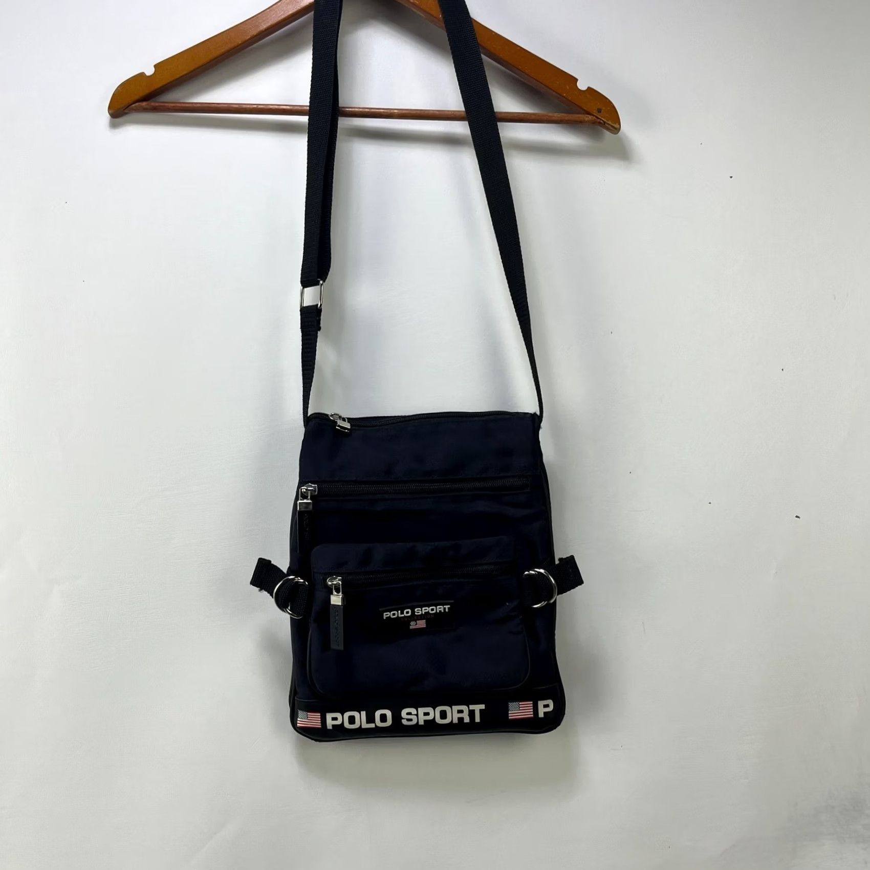 Vintage VINTAGE Polo Sport Ralph Lauren Crossbody Messenger Bag 90s Medium Black Nylon Outdoor Size US M / EU 48-50 / 2 - 2 Thumbnail