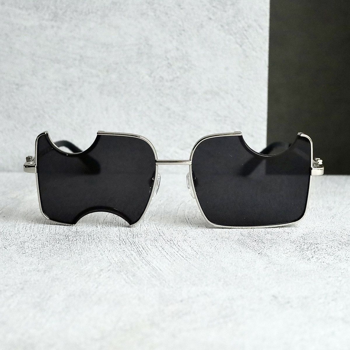 OFF WHITE SALVADOR GLASSES