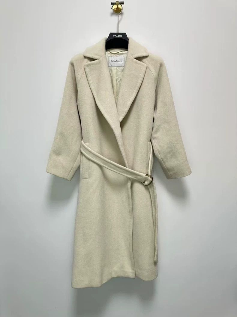 Max Mara Max Mara Off-white alpaca coat with buckles Size M / US 6-8 / IT 42-44 - 1 Thumbnail