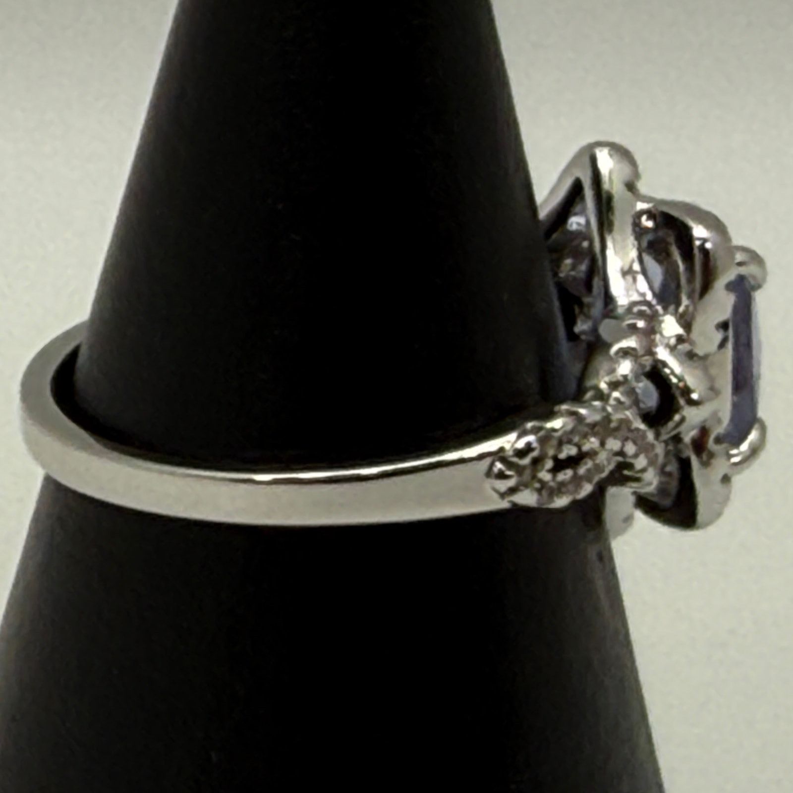 Other Bomb Party Lab Created Light Amethyst Size 8 Ring Size ONE SIZE - 5 Thumbnail