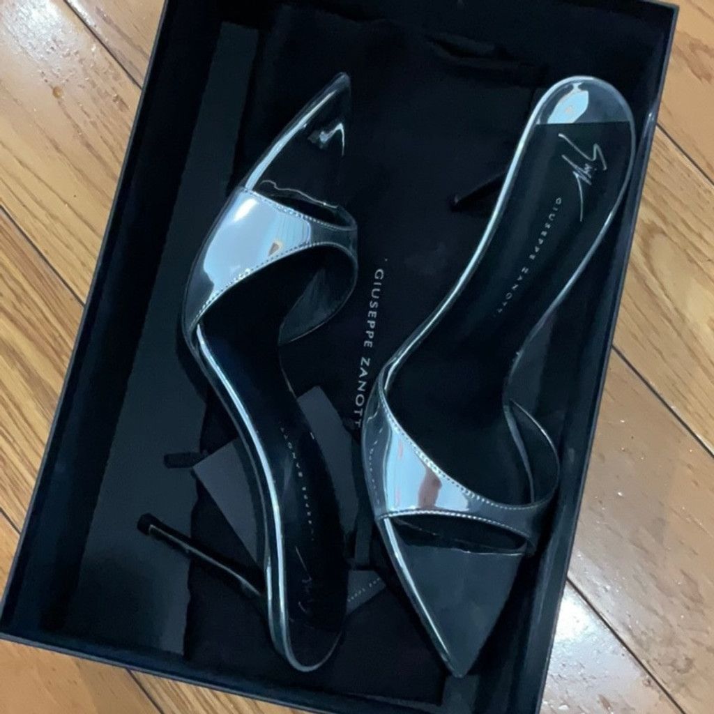 Giuseppe Zanotti Giuseppe Zanotti Intrigo 90 Sandal, Size: EU 37 Size US 7 / IT 37 - 11 Thumbnail