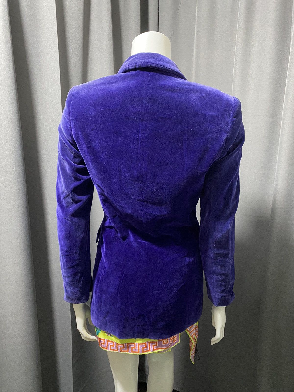 Escada Vintage Escada Velvet Blazer Size S / US 4 / IT 40 - 3 Thumbnail