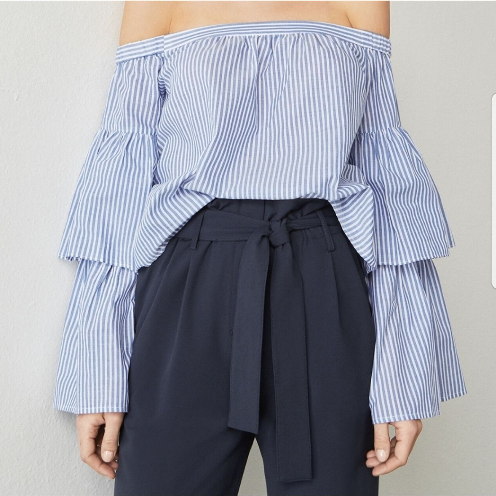 Bcbgmaxazria - BCBGMAXAZRIA Blouse Size M / US 6-8 / IT 42-44 - 2 Thumbnail