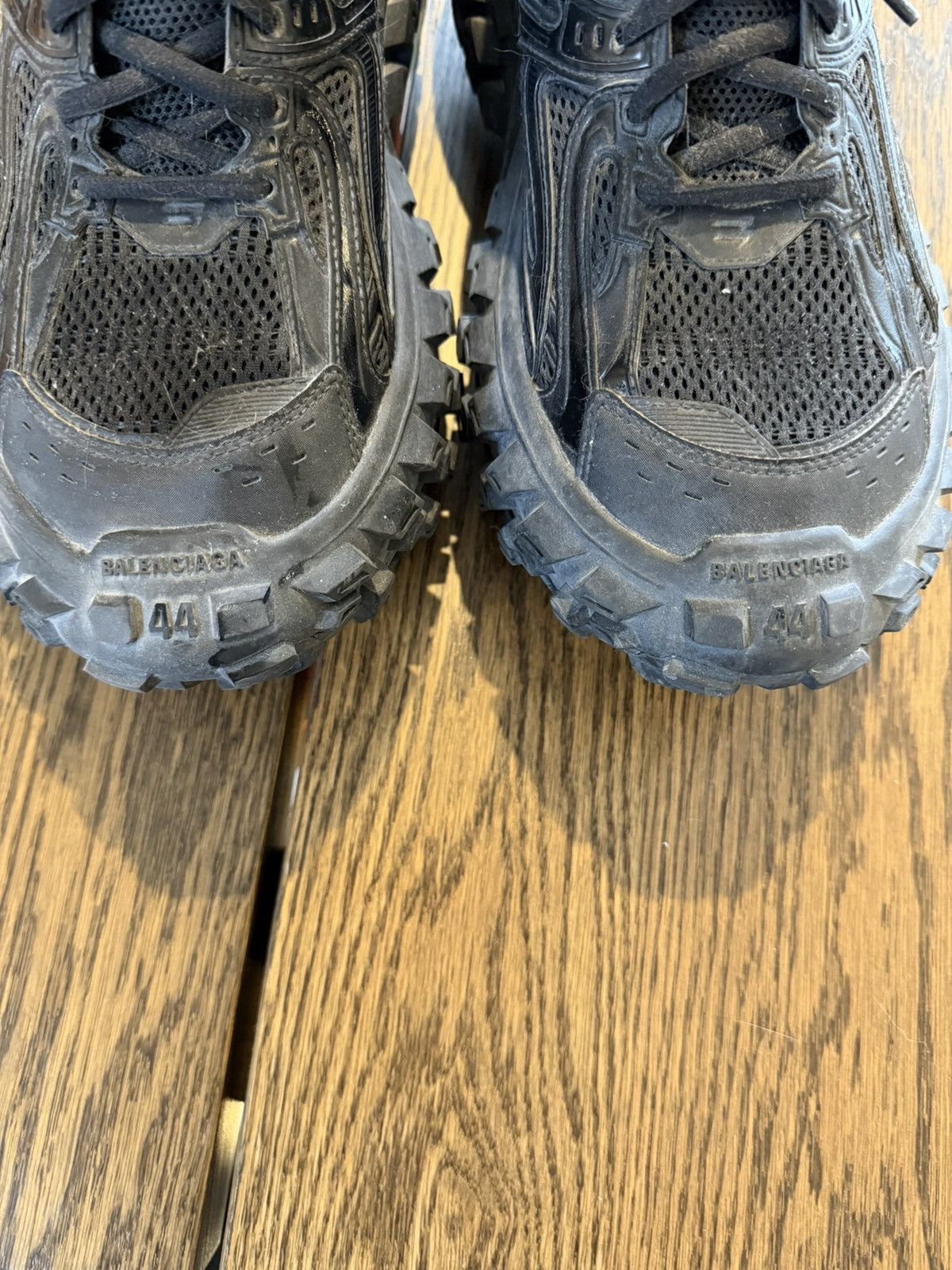 Balenciaga Balenciaga Defender Size US 11 / EU 44 - 5 Thumbnail