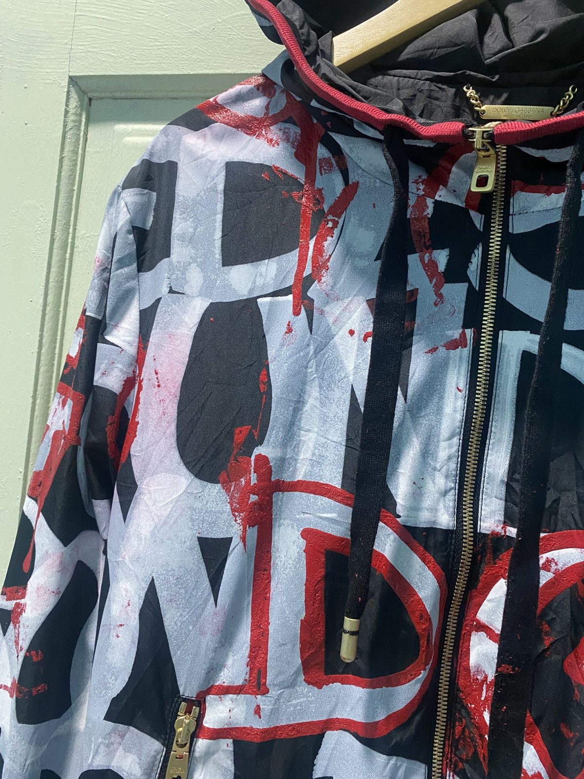 Dolce & Gabbana 995€ Dolce & Gabbana Graffiti Print Technical Jacket. Size US S / EU 44-46 / 1 - 5 Thumbnail