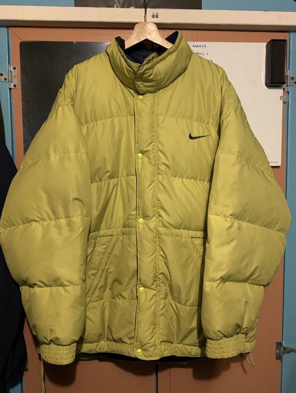 Nike Vintage Nike Puffer (XL) Size US XL / EU 56 / 4 - 1 Thumbnail