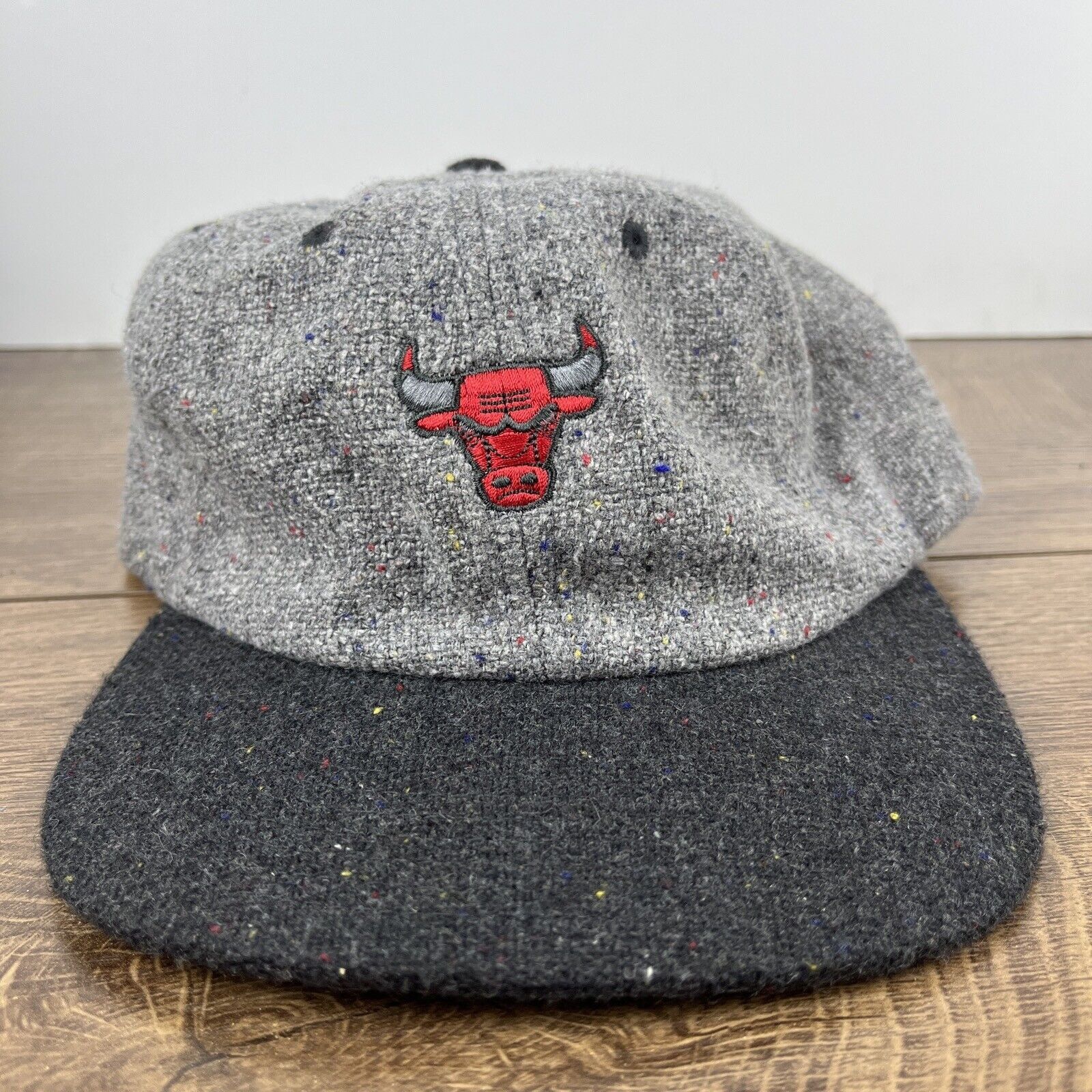 Mitchell & Ness Chicago Bulls Hat Mitchell & Ness Gray Hat Adjustable Adult Size ONE SIZE - 4 Thumbnail