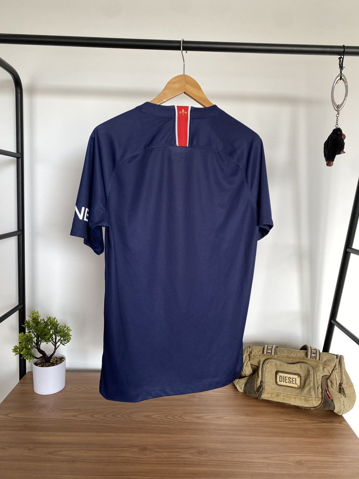 Nike Nike PSG 2018/2019 Home Kit Size US M / EU 48-50 / 2 - 4 Thumbnail
