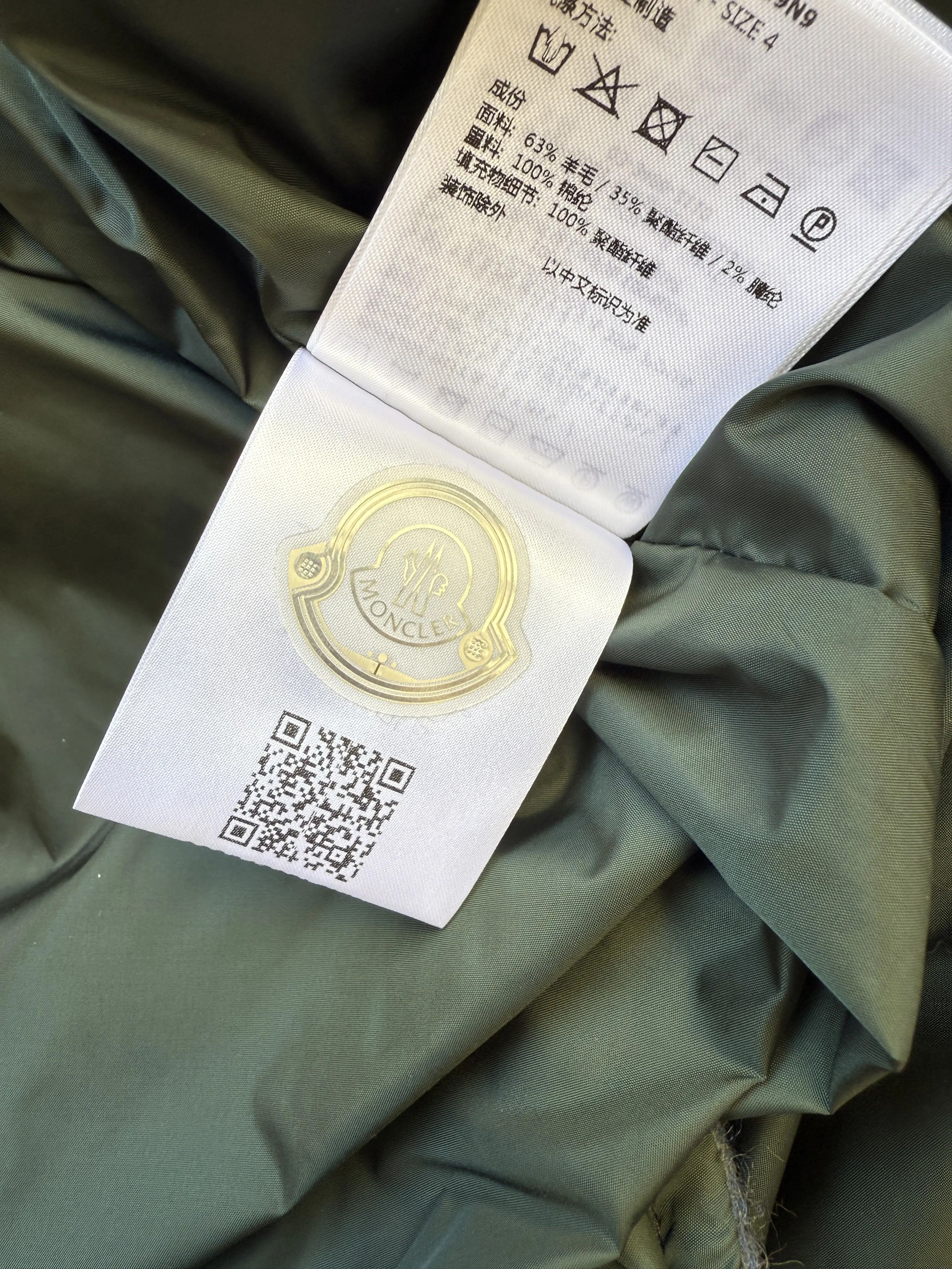Moncler MONCLER GRENOBLE JACKET APRES SKI GREEN GREY PLAID FLANNEL Size US XL / EU 56 / 4 - 12 Thumbnail