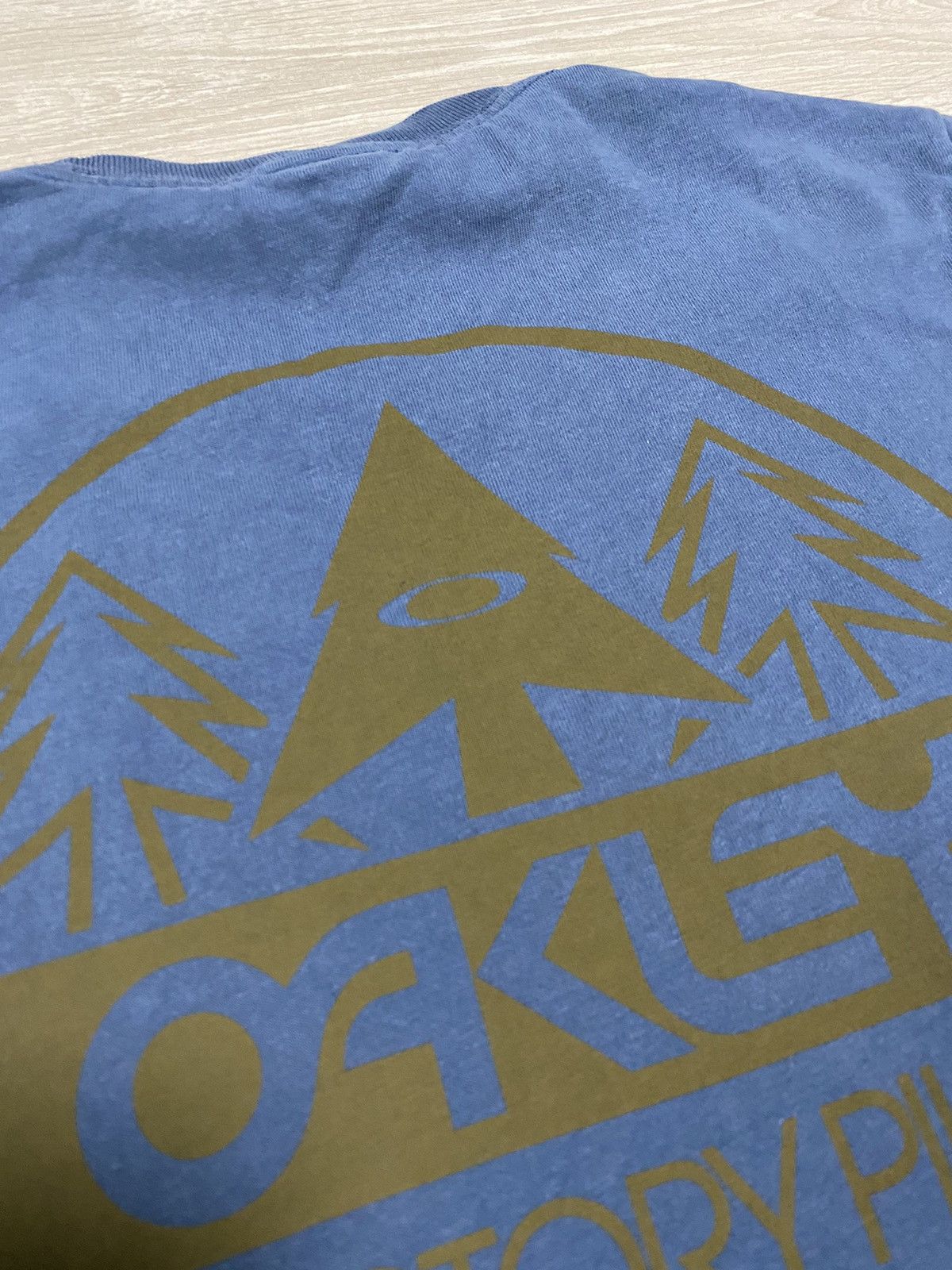 Oakley Vintage OAKLEY Factory Pilot T-shirt big logo sz S Size US S / EU 44-46 / 1 - 3 Thumbnail