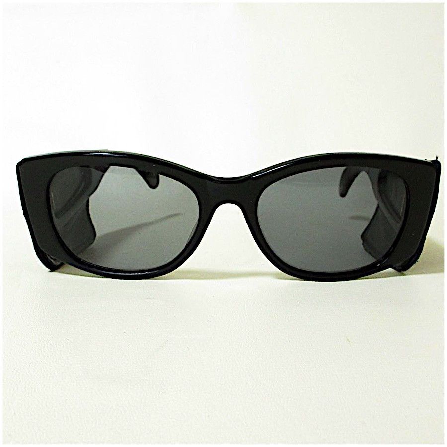 image of Authentic Vintage Chanel 1988 Lambskin Flap Sunglasses in Black, Women's