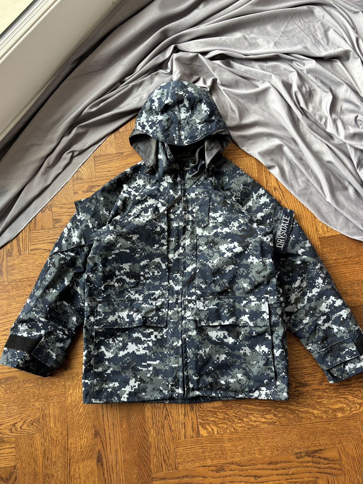 Goretex 2016 Digital Camo US Navy Parka Short Army Shell Jacket Size US S / EU 44-46 / 1 - 14 Thumbnail