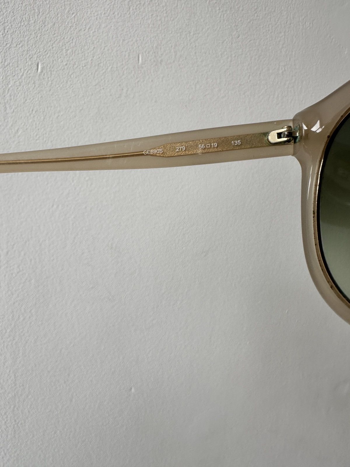 Chloe Chloe CE590S Elegant Beige Cat-Eye Sunglasses Size ONE SIZE - 7 Thumbnail