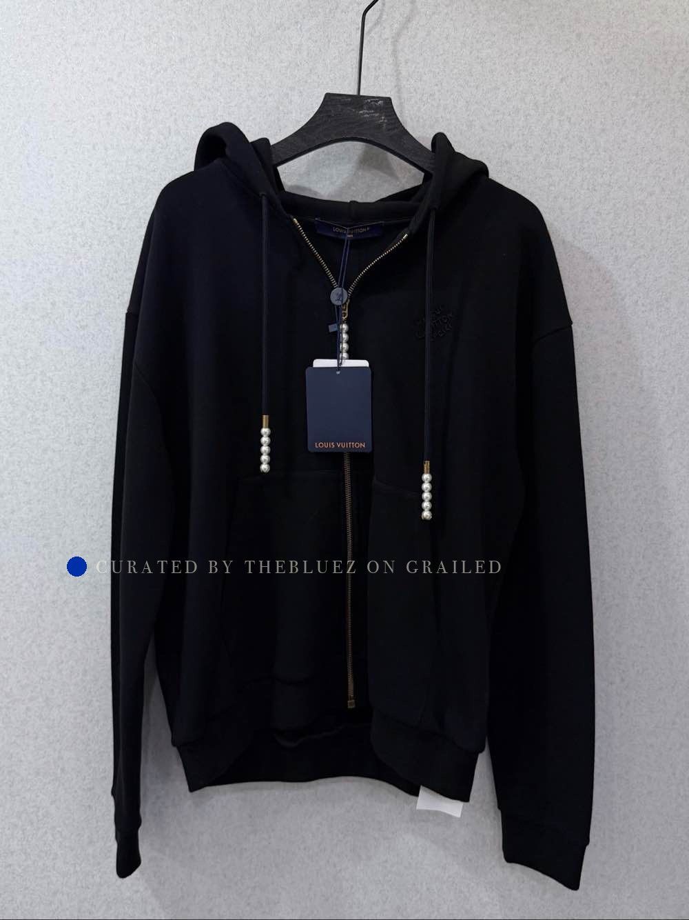 Louis Vuitton Drawstring Hoodie in Black, Size XS Size US XS / EU 42 / 0 - 1 Thumbnail