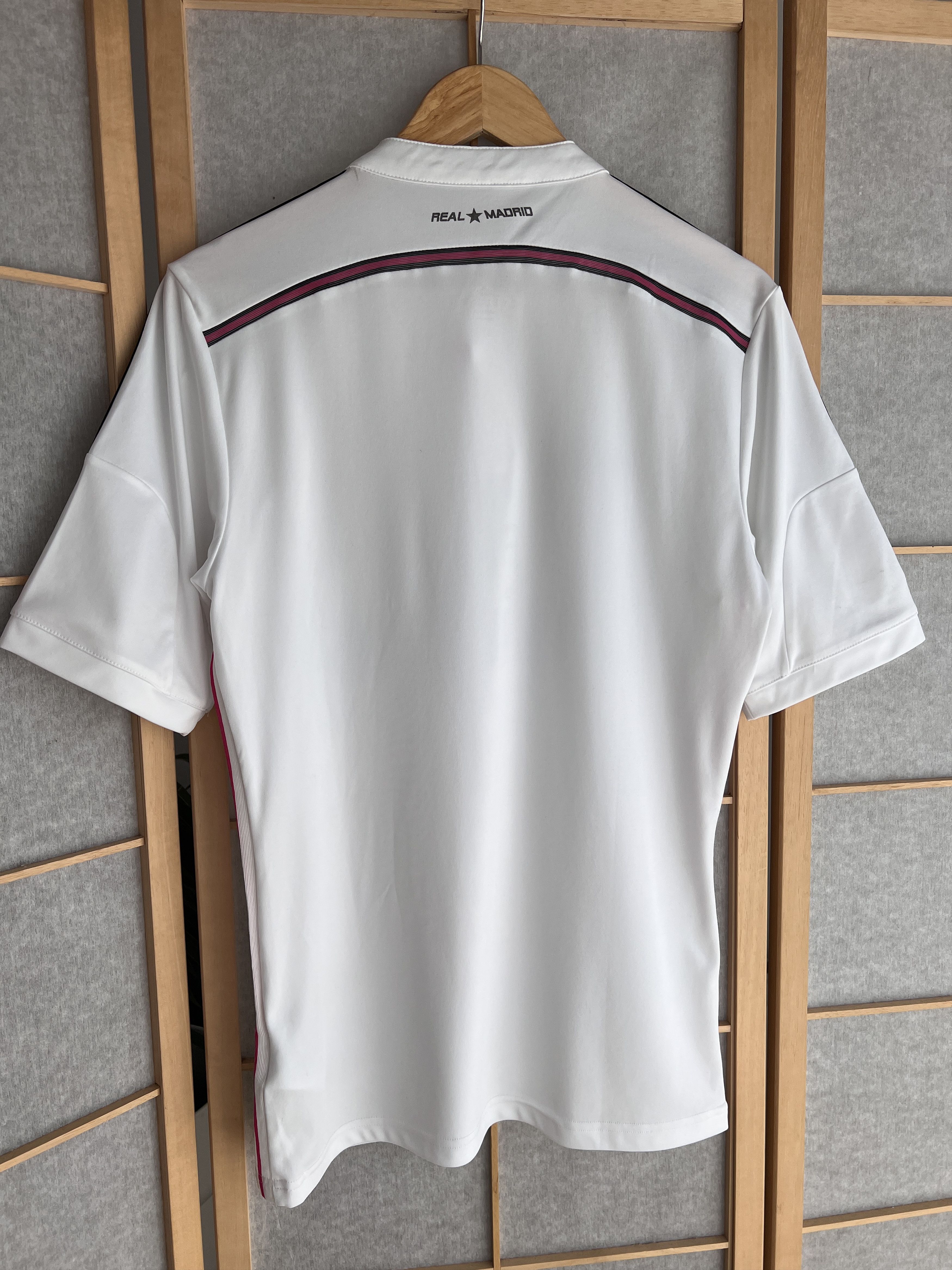 Adidas Adidas FC Real Madrid 2014 Home football shirt soccer jersey Size US S / EU 44-46 / 1 - 15 Thumbnail