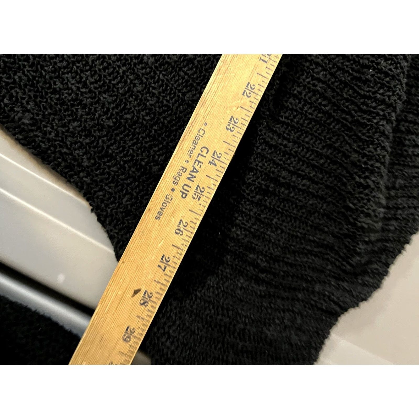 Abercrombie & Fitch Abercrombie & Fitch Black Knit Cardigan Sweater V-Neck Button Women's XS/S Cardigan Size XS / US 0-2 / IT 36-38 - 5 Thumbnail