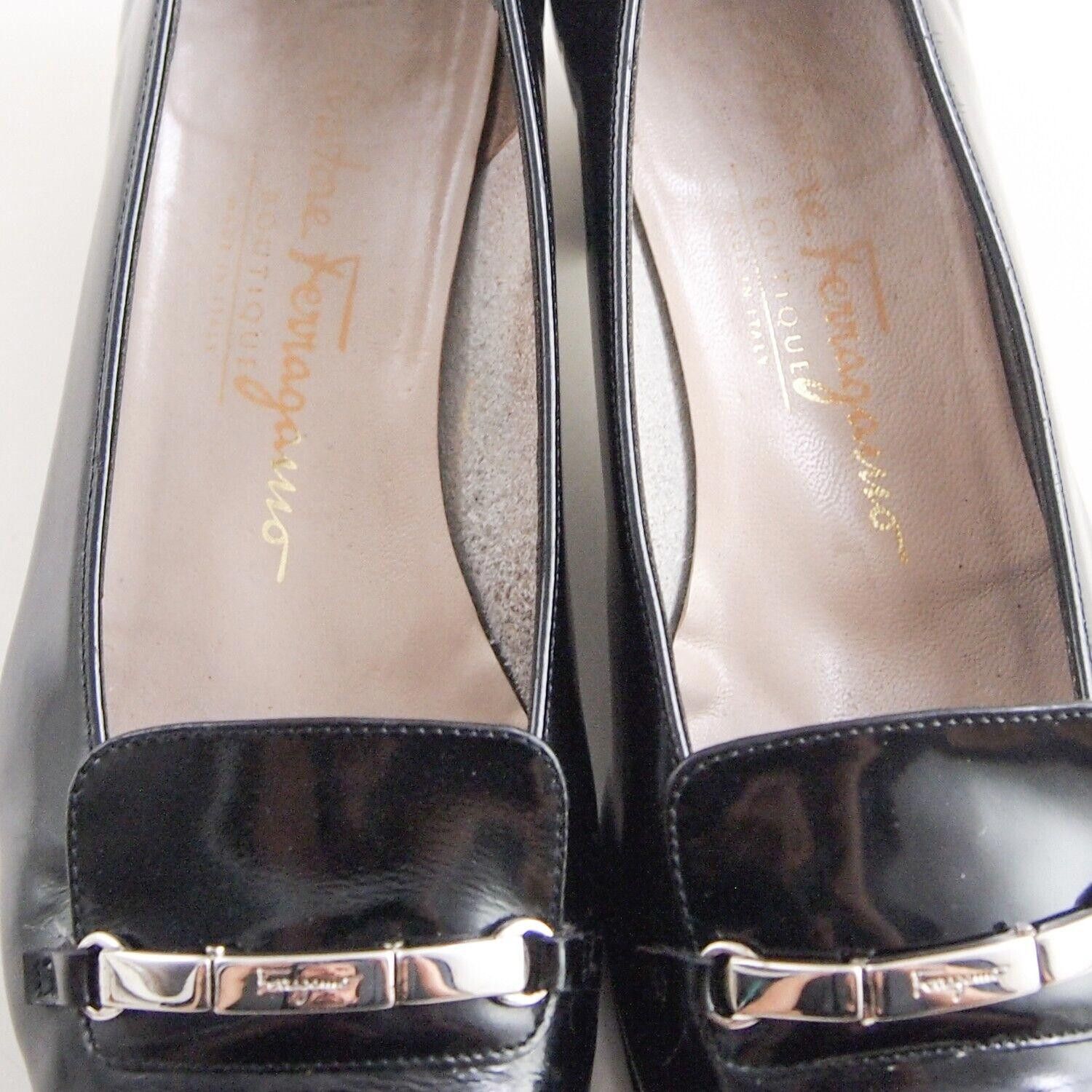 Salvatore Ferragamo Ferragamo Mid Heels Black Leather US 5.5 C EU 36 Size US 5.5 / IT 35.5 - 9 Thumbnail