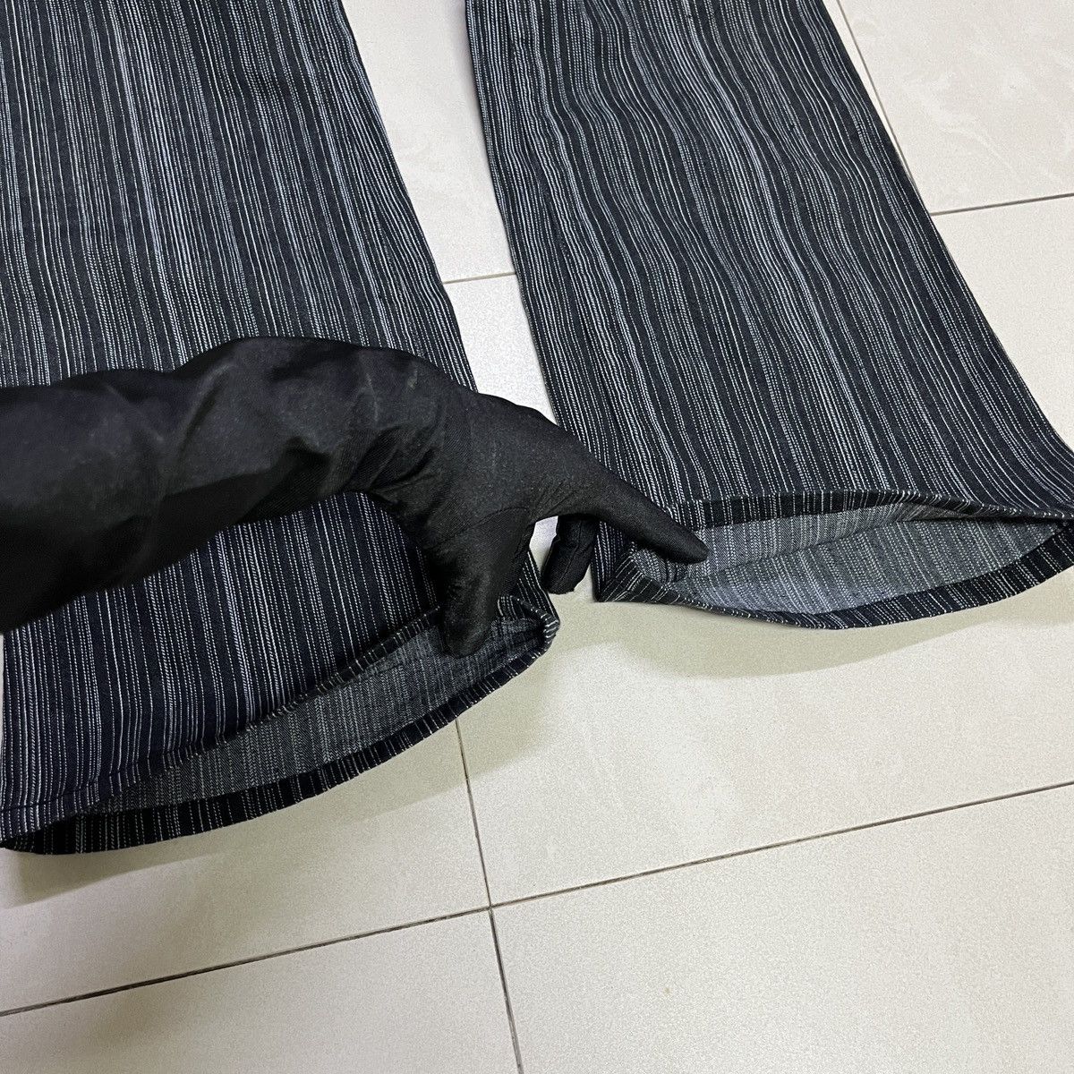 Japanese Brand Vintage Stripes Flare Pants Size US 29 - 3 Thumbnail