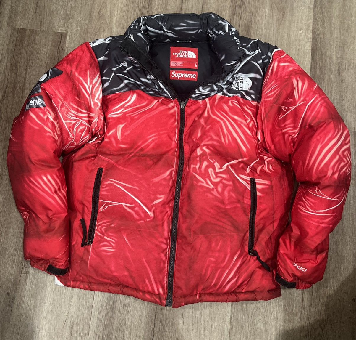 Supreme × The North Face Supreme x The North Face Printed Nuptse Trompe L’oeil Jacket Size US L / EU 52-54 / 3 - 1 Thumbnail