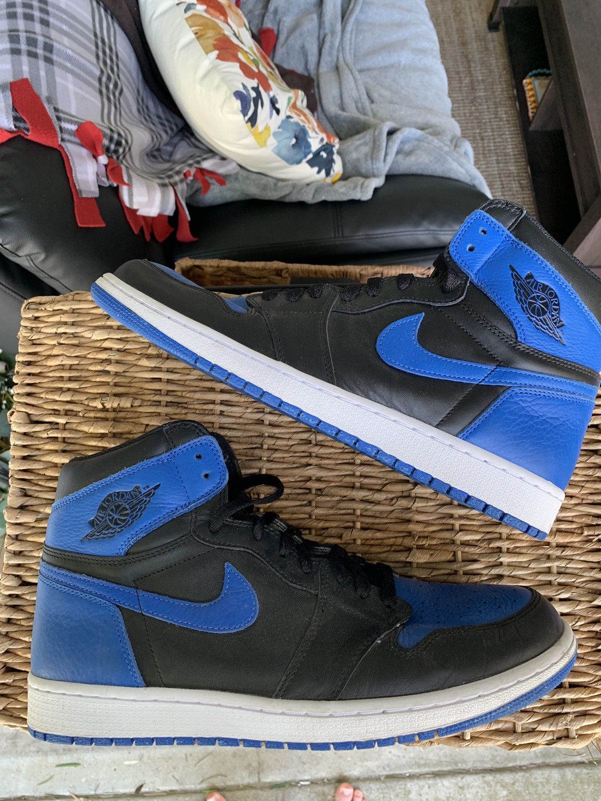 Jordan Brand × Nike Jordan 1 Royal (2017) Size US 12 / EU 45 - 3 Thumbnail