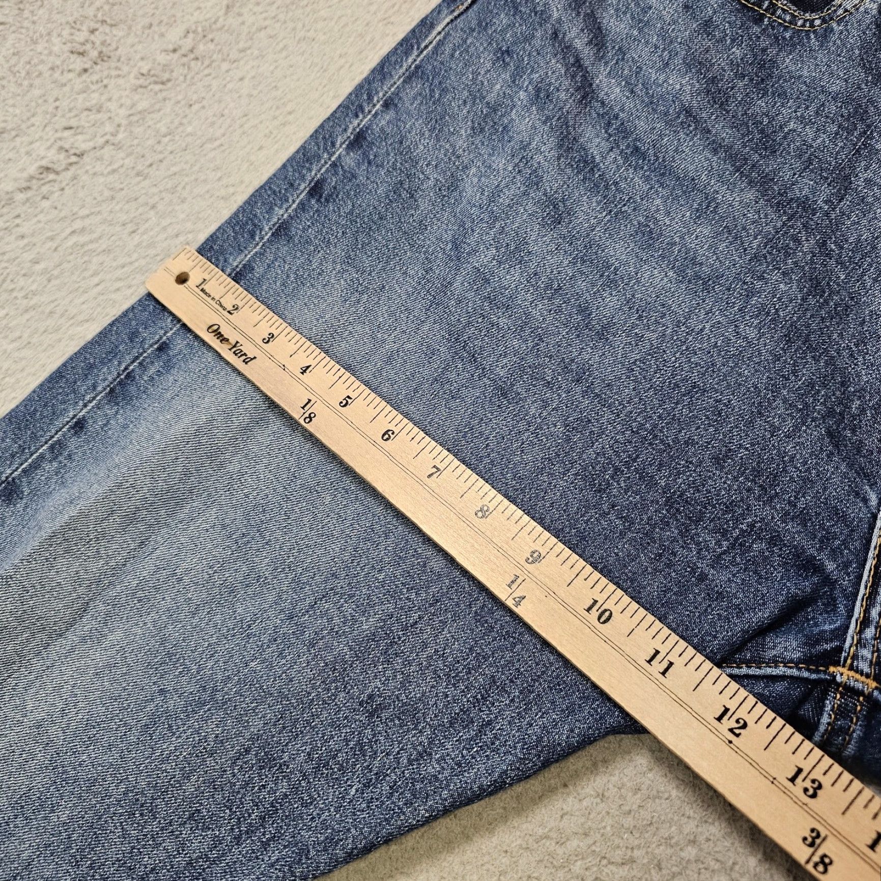 Levi's Levi's 502 Jeans 36x28 Blue Taper Fit Medium Wash Denim Mens Size US 36 / EU 52 - 5 Thumbnail