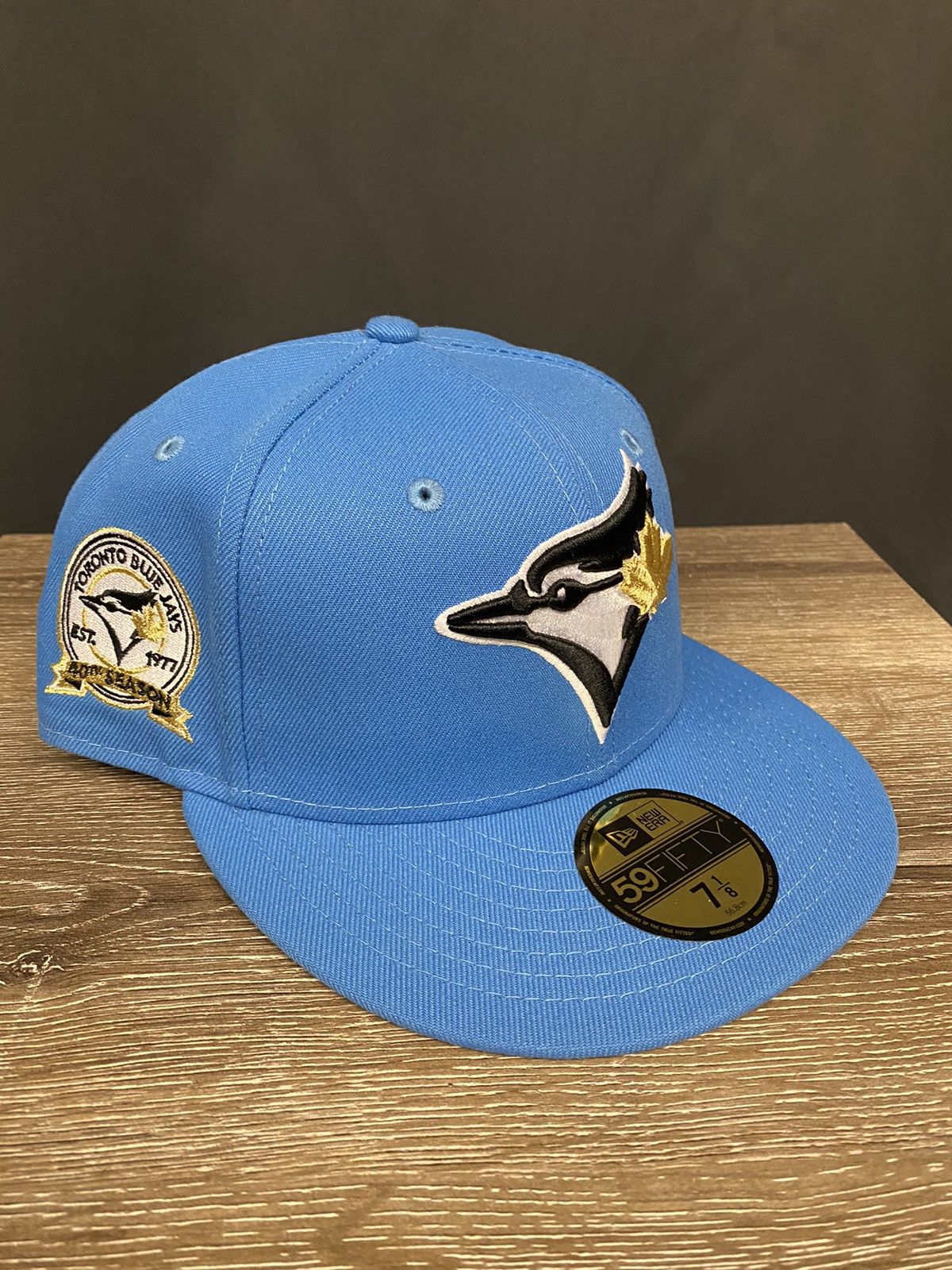 image of New Era Toronto Blue Jays Fitted Hat - 7 1/8 in Light Blue, Men's