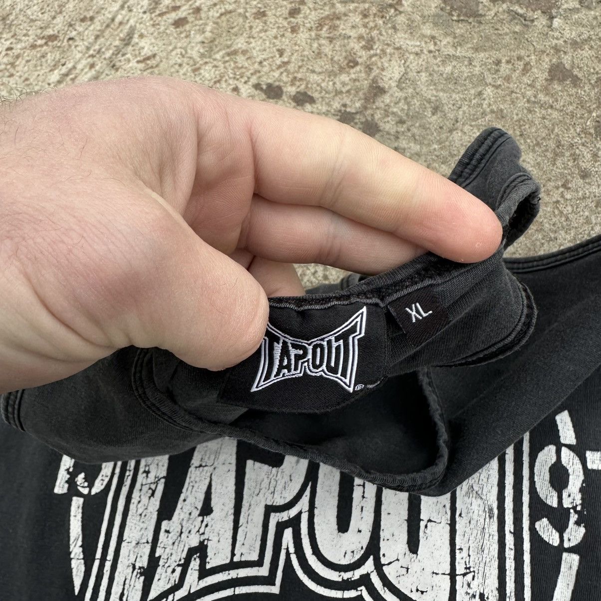 20471120 × Hypebeast Vintage Tapout Tank Top Sleeveless Big Logo Y2K 00s USA Size US L / EU 52-54 / 3 - 6 Thumbnail