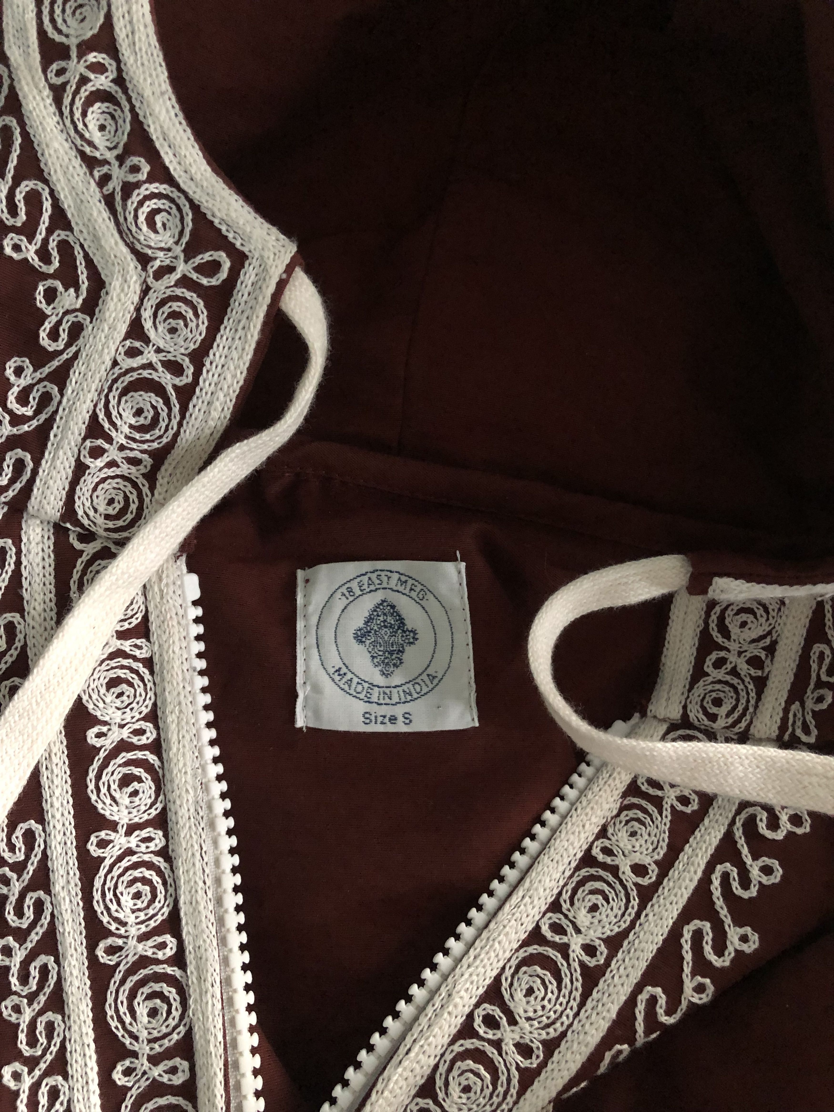 18 East Maroon Hand-Embroidered Anorak Size US S / EU 44-46 / 1 - 4 Thumbnail