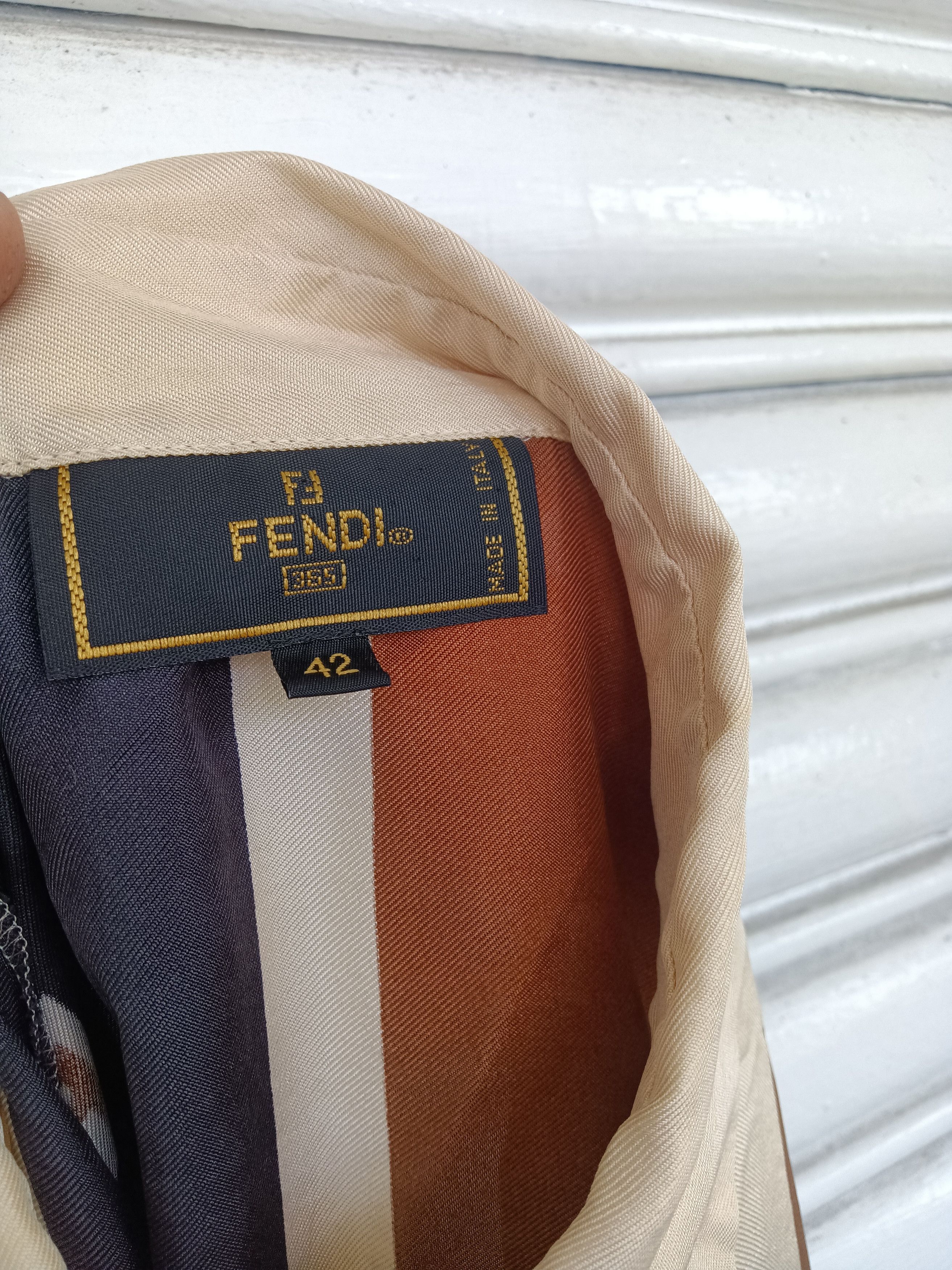 Fendi 100% SILK Fendi Brown Color-Blocked Logo Button Down Size US L / EU 52-54 / 3 - 7 Thumbnail